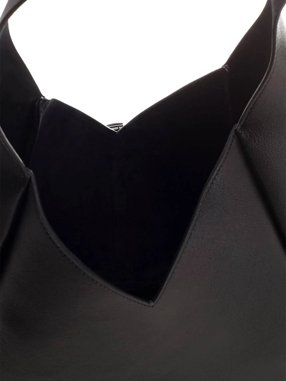 Givenchy o1loc1c0824 Size: OS / Shoulder Bag in Black Size ONE SIZE - 6 Thumbnail