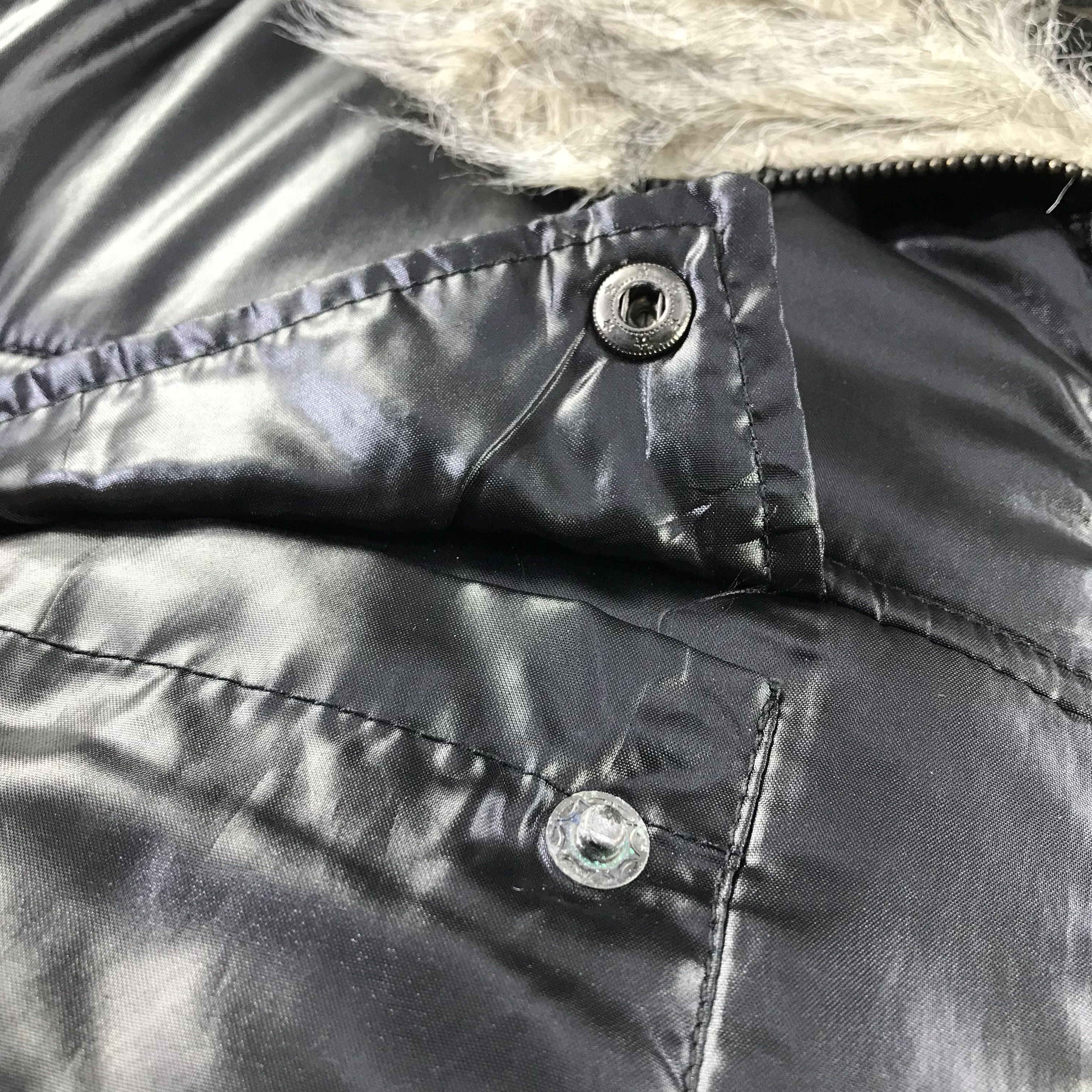 Japanese Brand Vintage Japanese Brand Jacket Faux Fur Jacket Puffer Jacket Size US M / EU 48-50 / 2 - 7 Thumbnail