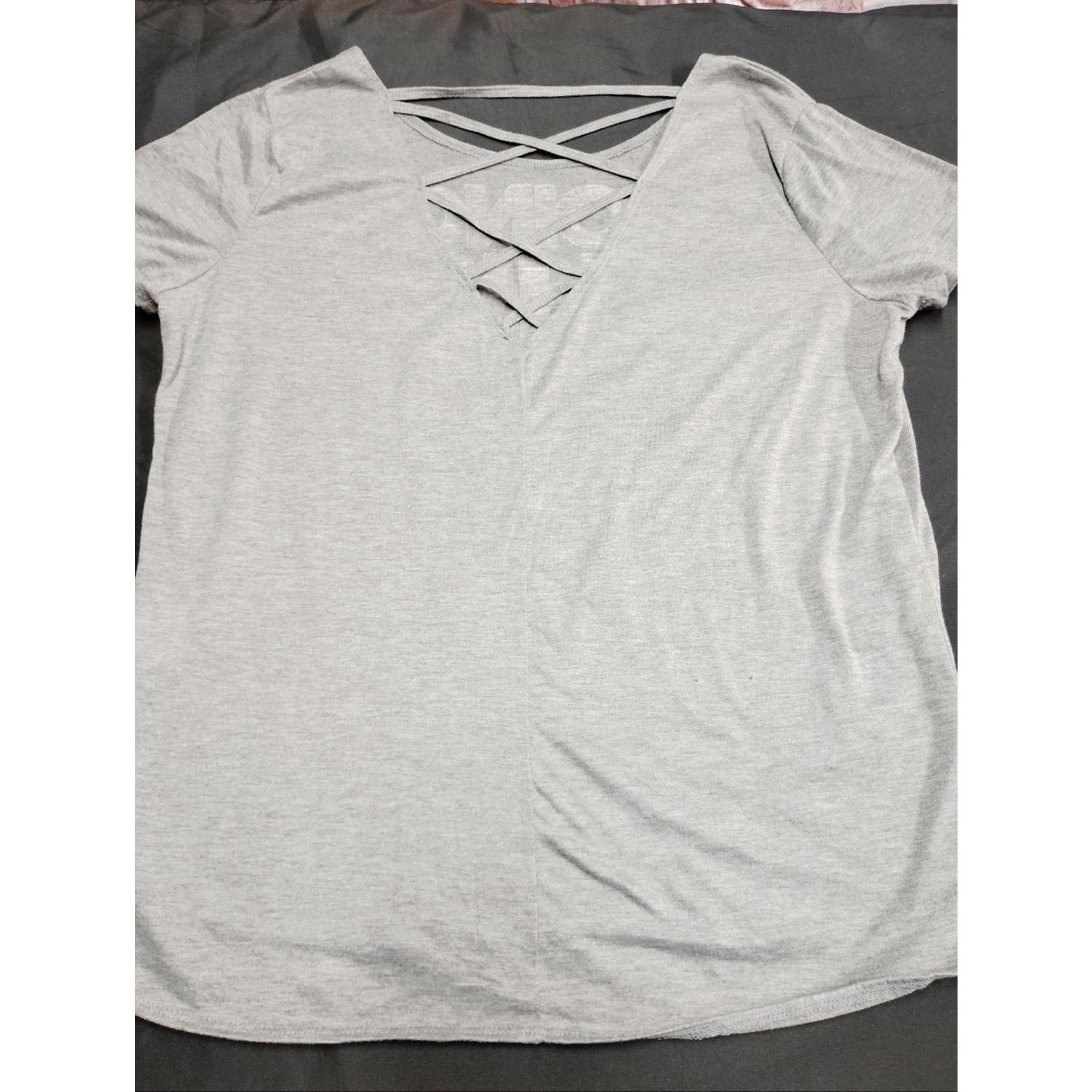 Energie Gray Junior Tee with Crisscross Back Detail Size XL / US 12-14 / IT 48-50 - 4 Thumbnail