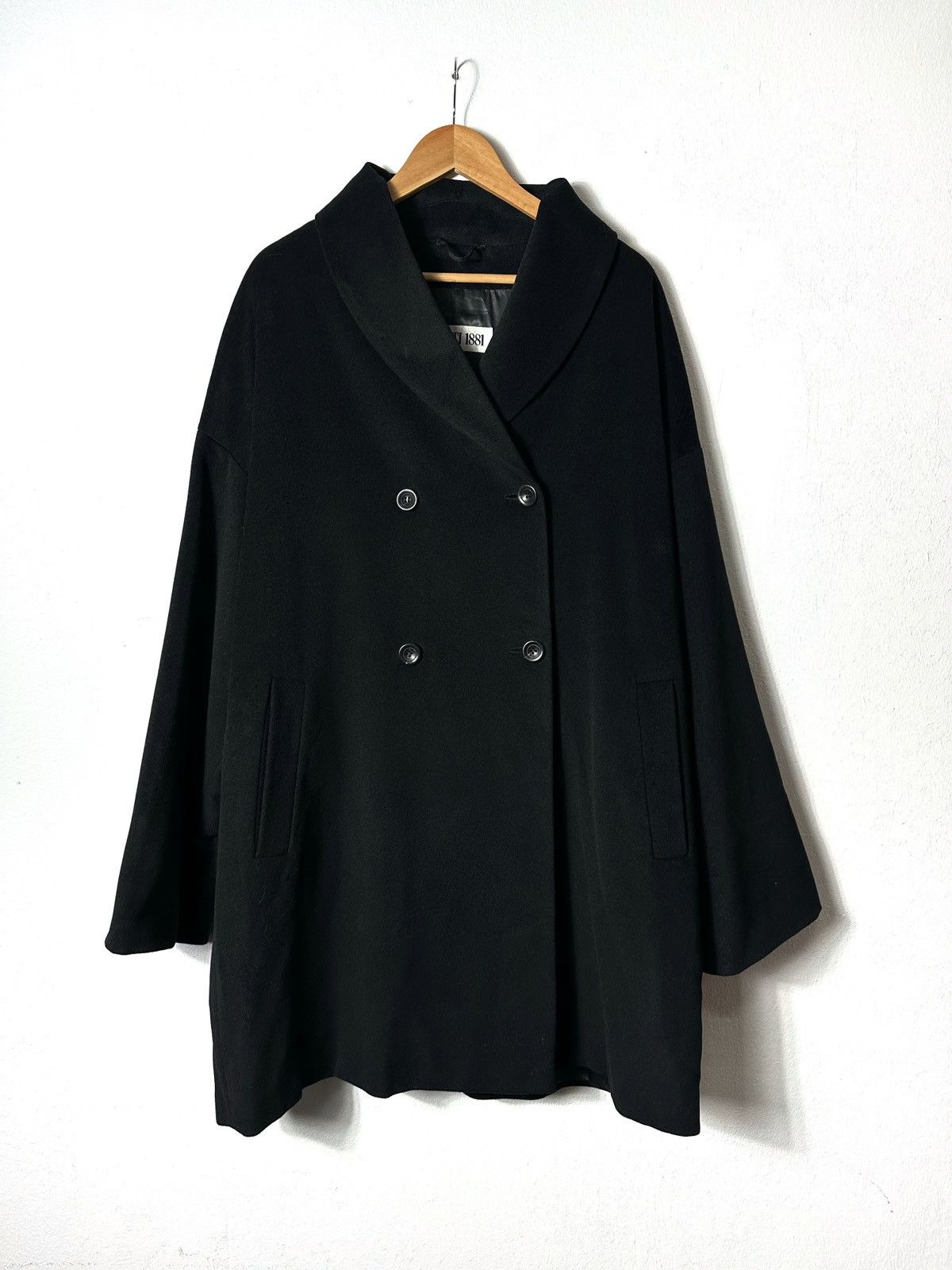 Cerruti 1881 Cerruti 1881 trench coat Size US S / EU 44-46 / 1 - 2 Thumbnail