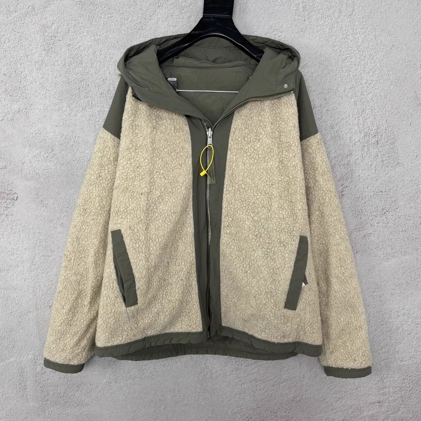 Canada Goose Canada Goose Alberni Olive Fleece Flight Jkt XL 99 Size US XL / EU 56 / 4 - 3 Thumbnail