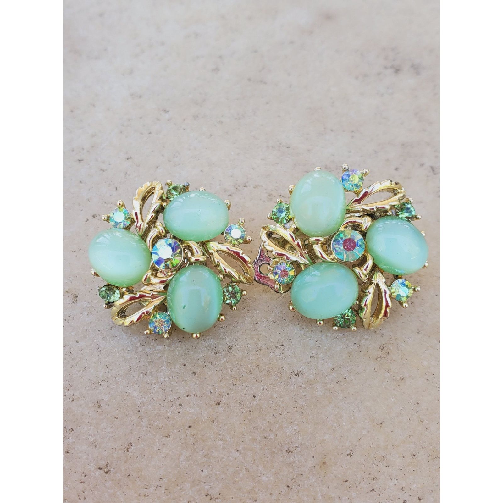 Other Lisner Vintage Clip-On Earrings Green Floral Signed Boho Size ONE SIZE - 3 Thumbnail