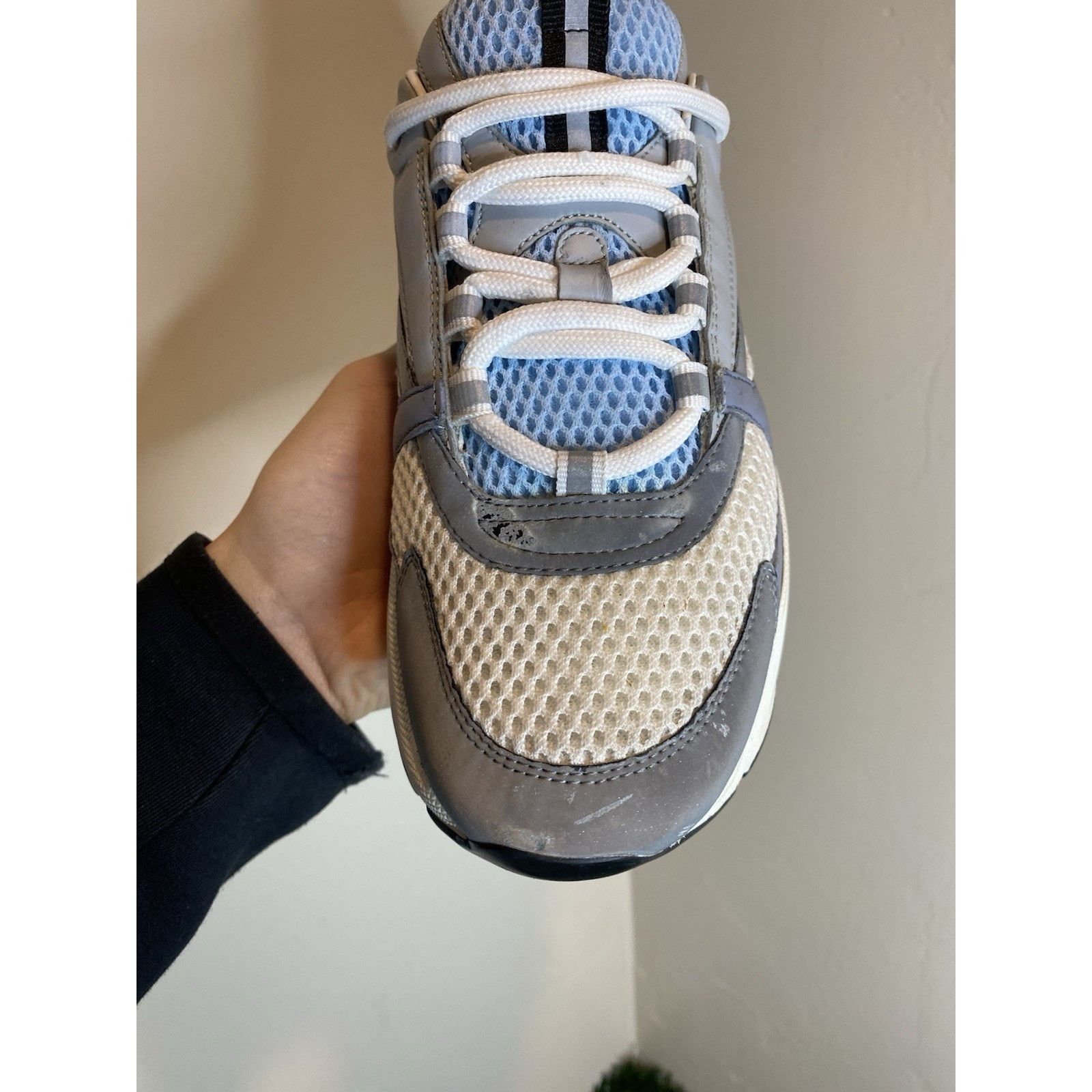 Dior Dior B22 ‘White Blue’| Size 39 EU ( 6 US ) Size US 6 / EU 39 - 15 Thumbnail