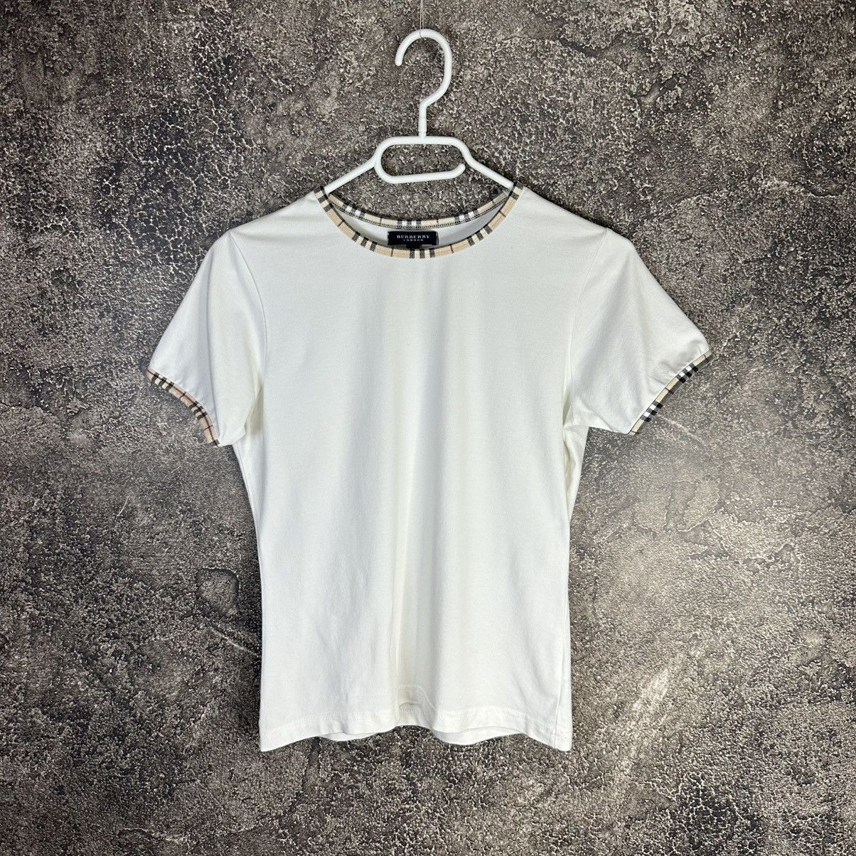 Burberry Vintage Basic Burberry T-Shirt Size S / US 4 / IT 40 - 1 Thumbnail