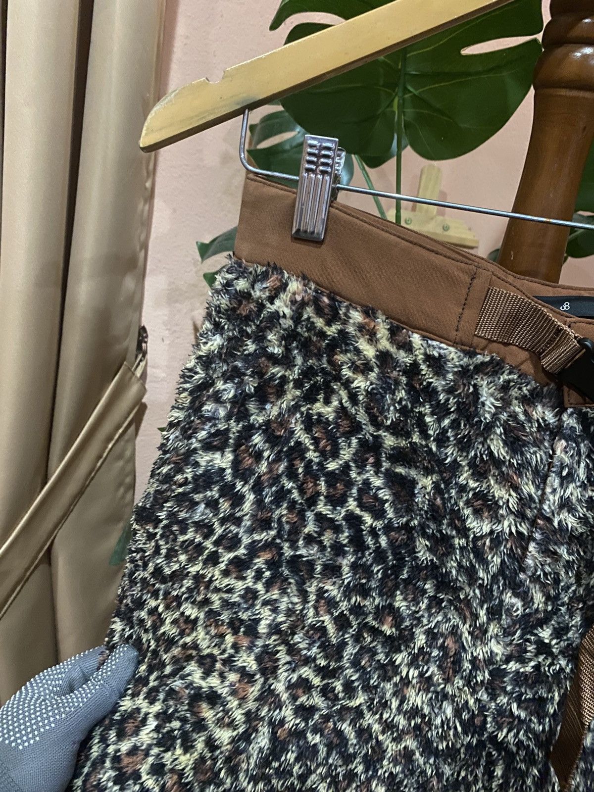 Johnbull Johnbull Fuzzy Animal Print Fleece Pants with Built-in Belt Size US 28 / EU 44 - 4 Thumbnail