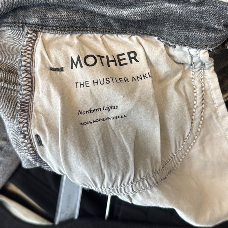 MOTHER Mother The Hustler High Waist Ankle Bootcut Jean Gray sz 26 Size 26" / US 2 / IT 38 - 10 Thumbnail