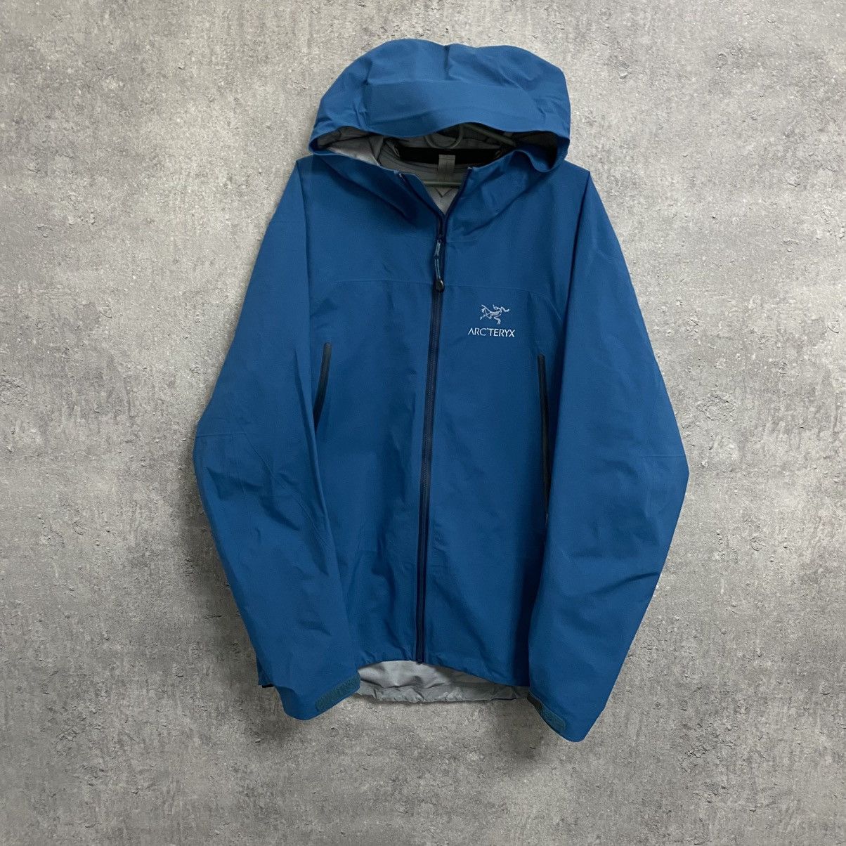 ARC'TERYX アークテリクス　beta SL ウォークジェントリー　L アークテリクスが新たなプラットフォームウォークジェントリーを