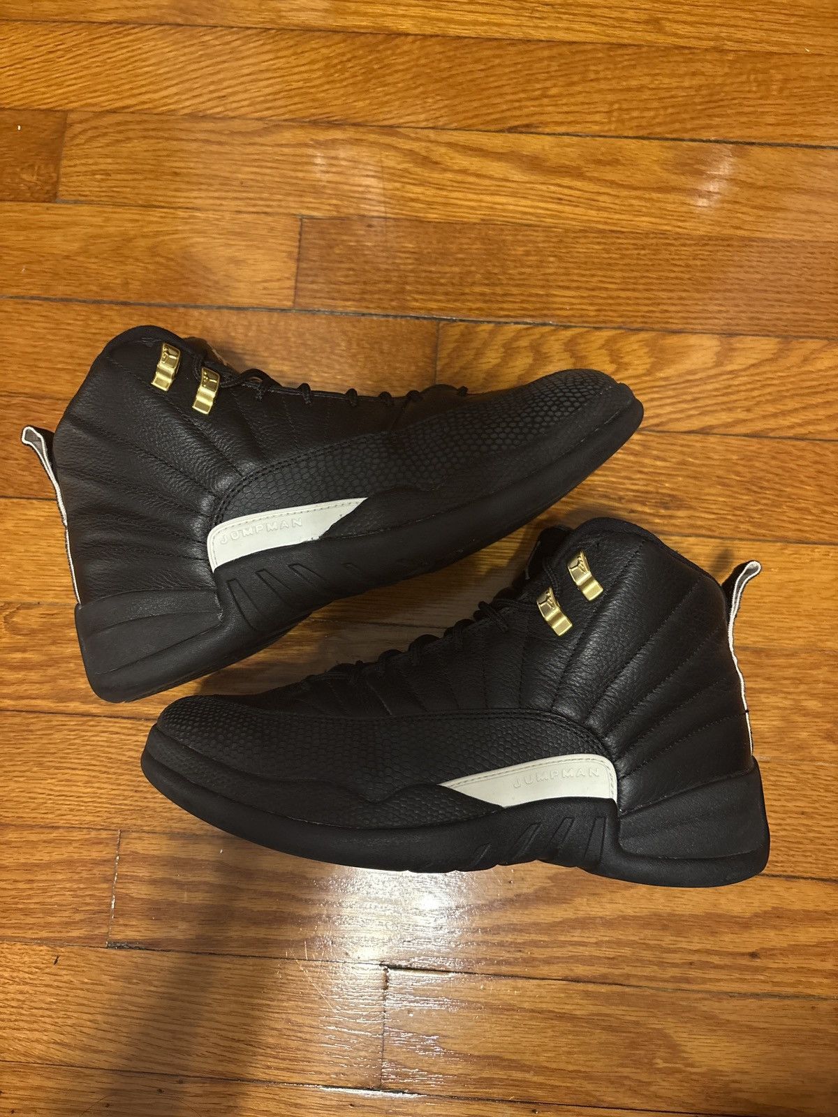 Nike Authentic Jordan 12 Masters size 8.5 preloved Size US 8.5 / EU 41-42 - 3 Thumbnail