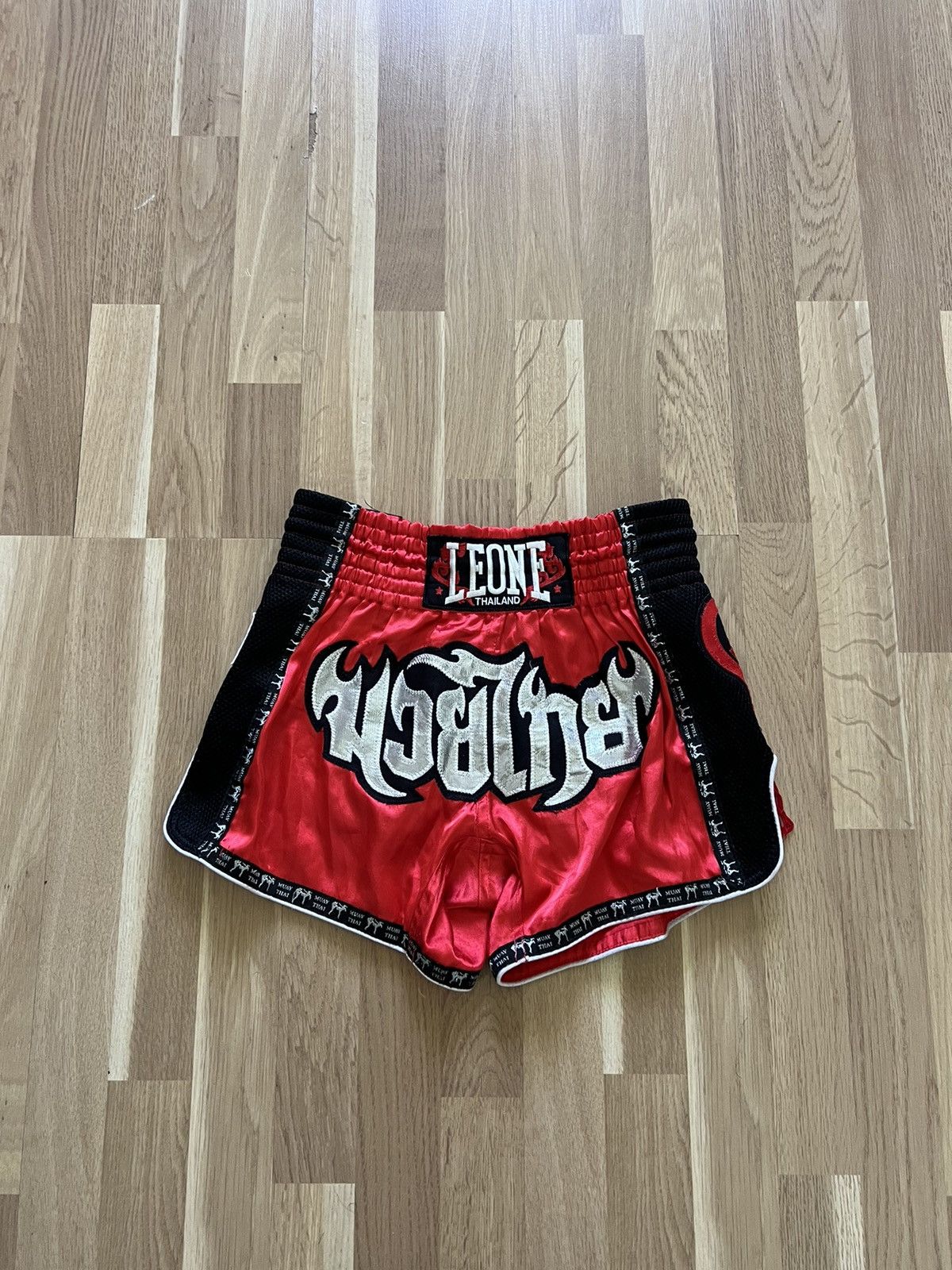 Vintage Muay Thai vintage boxing kick shorts leone Thailand red Size US 32 / EU 48 - 1 Thumbnail