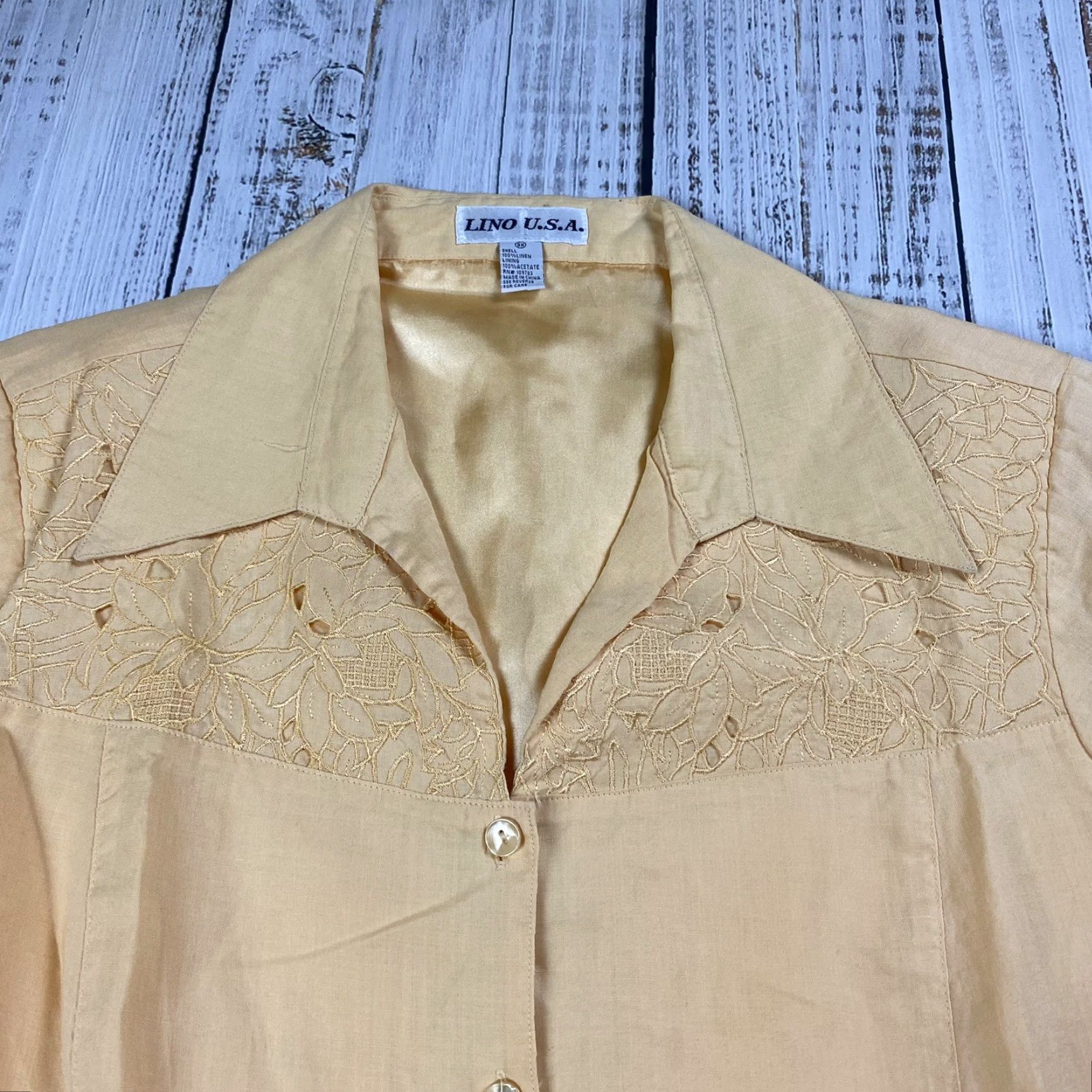 Vintage VINTAGE LINO USA WOMENS BUTTON UP CAMP COLLAR SHIRT 3XL YELLOW LINEN TROPICAL PEACH 100% LIGHTWEIGHT CLASSIC Size XXL / US 16-18 / IT 52-54 - 2 Thumbnail