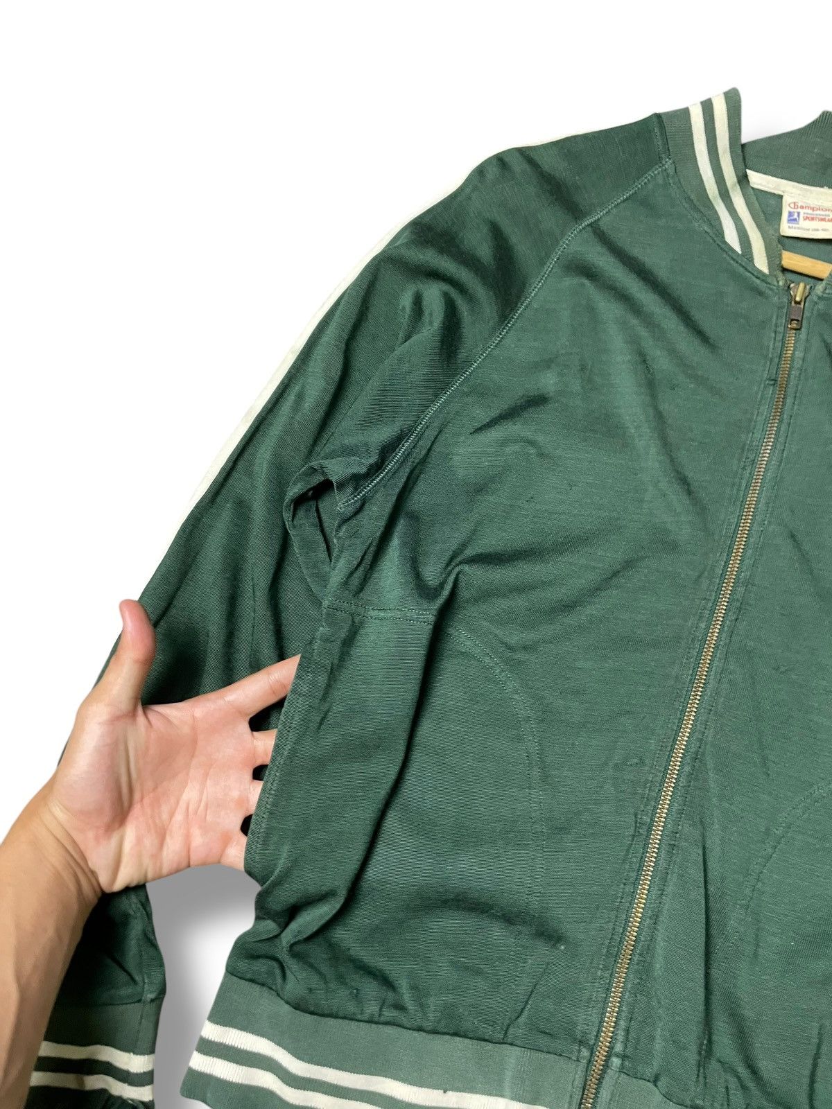 Champion × Japanese Brand × Vintage Vintage Champion Sportswear Zipper Jacket (80) Size US M / EU 48-50 / 2 - 7 Thumbnail