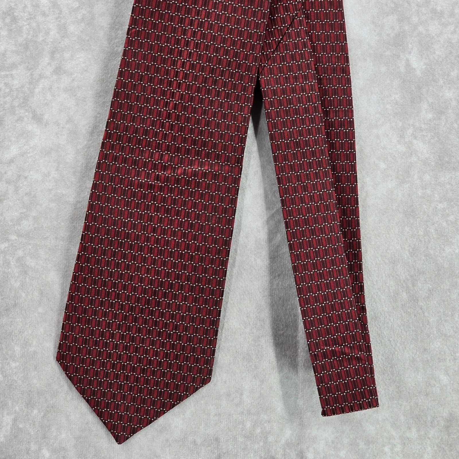 Jones New York Jones New York Red Blue White Geometric Dots Silk Neck Tie Size 30 - 2 Thumbnail