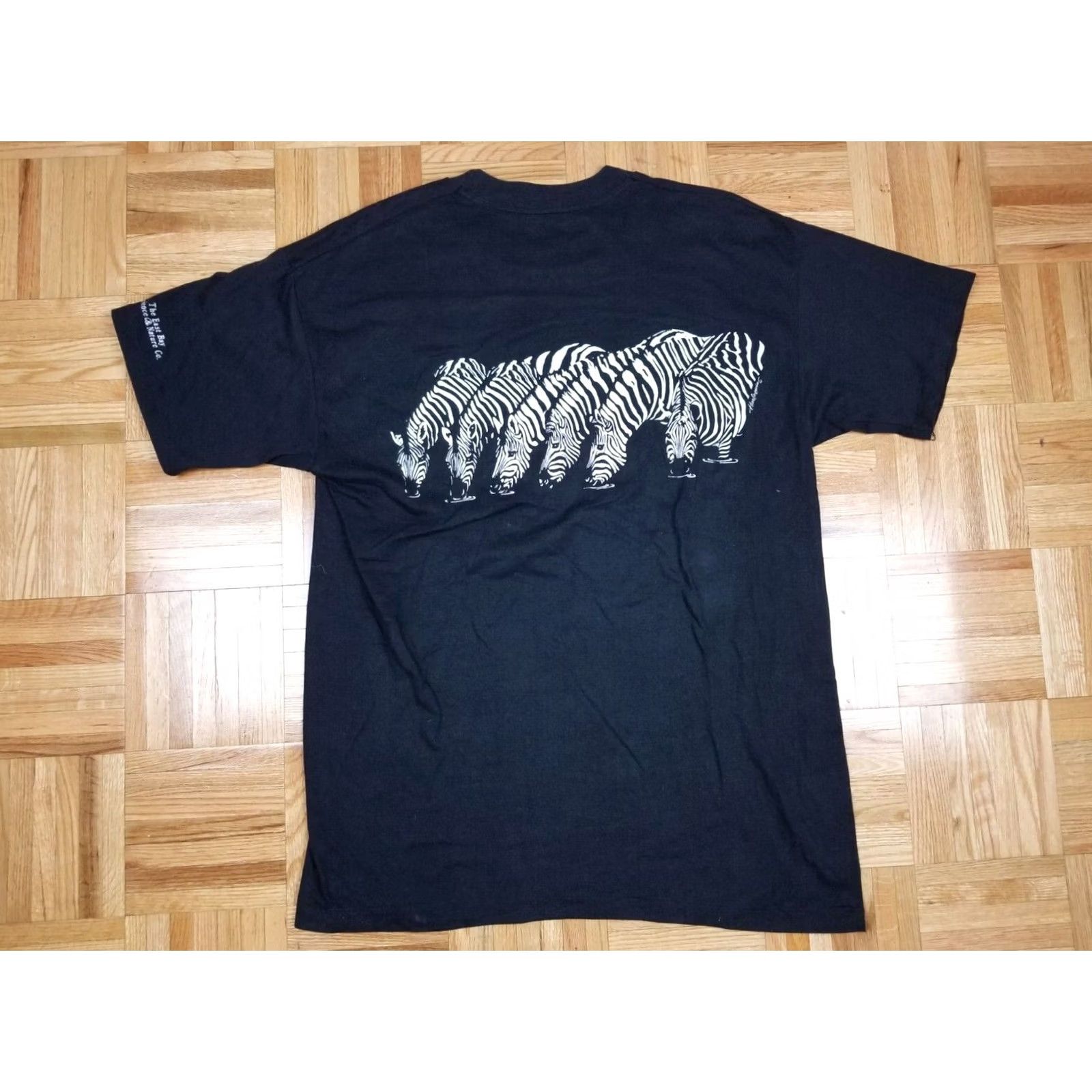 Vintage VINTAGE Harlequin Hores Print Black T-Shirt XL Large T-Shirt Men XS? Size US XL / EU 56 / 4 - 5 Thumbnail