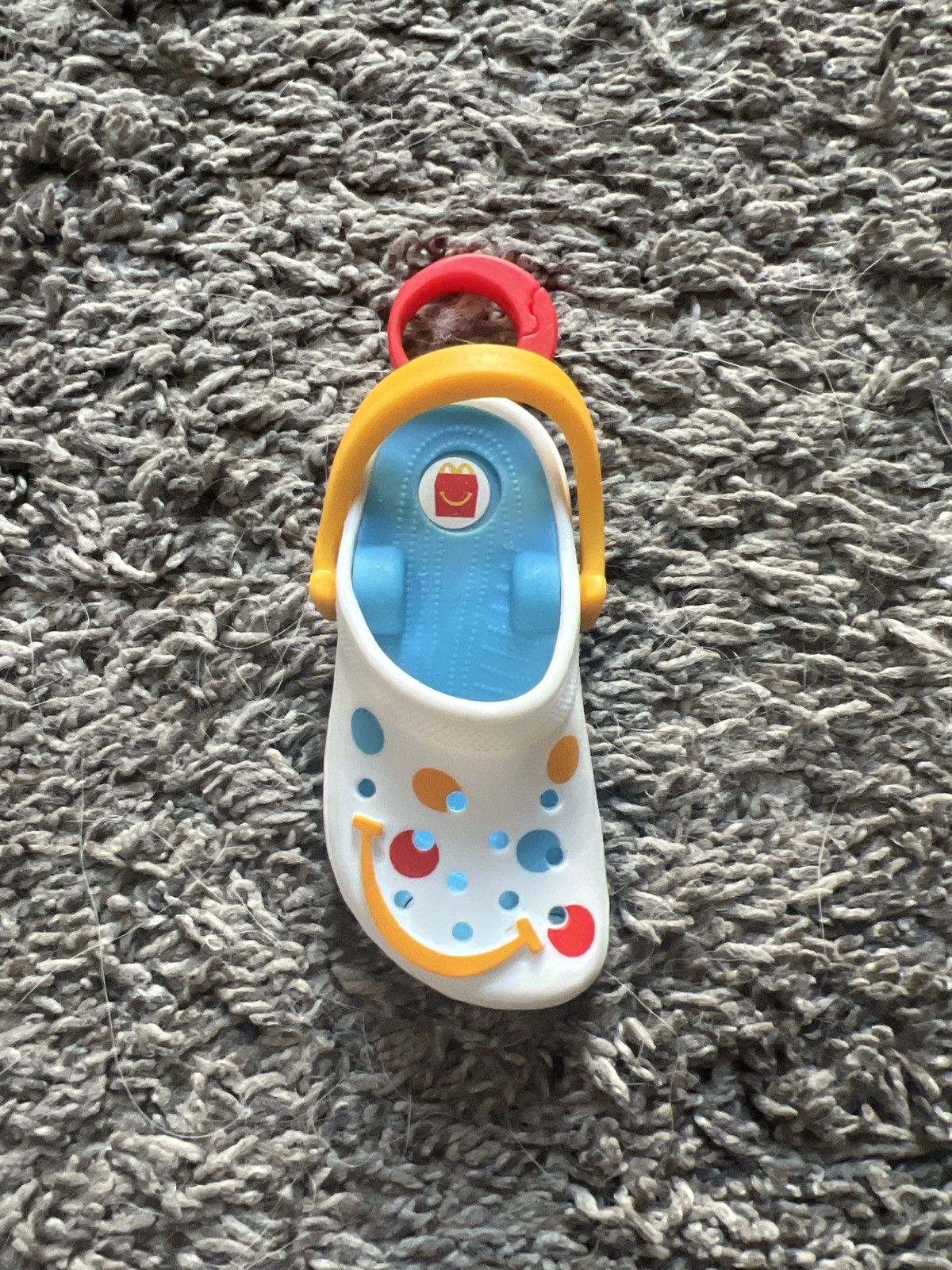 Crocs × Hypebeast 2024 McDonald’s Crocs Colorful Dots Keychain Size ONE SIZE - 1 Thumbnail