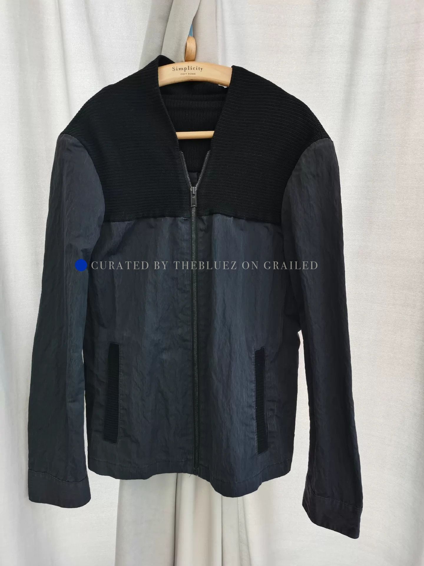 Maison Margiela Minimalist Collarless Jacket in Black Size US M / EU 48-50 / 2 - 1 Thumbnail