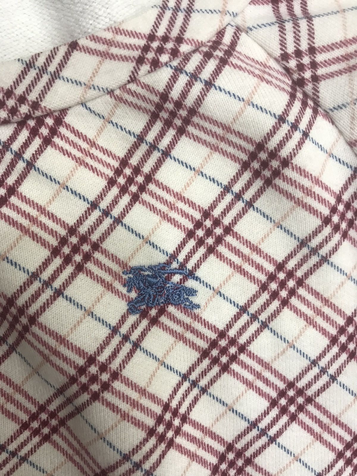 Burberry BURBERRY BLUE LABEL 3 Quarter Sweat Shirt Size S / US 4 / IT 40 - 5 Thumbnail