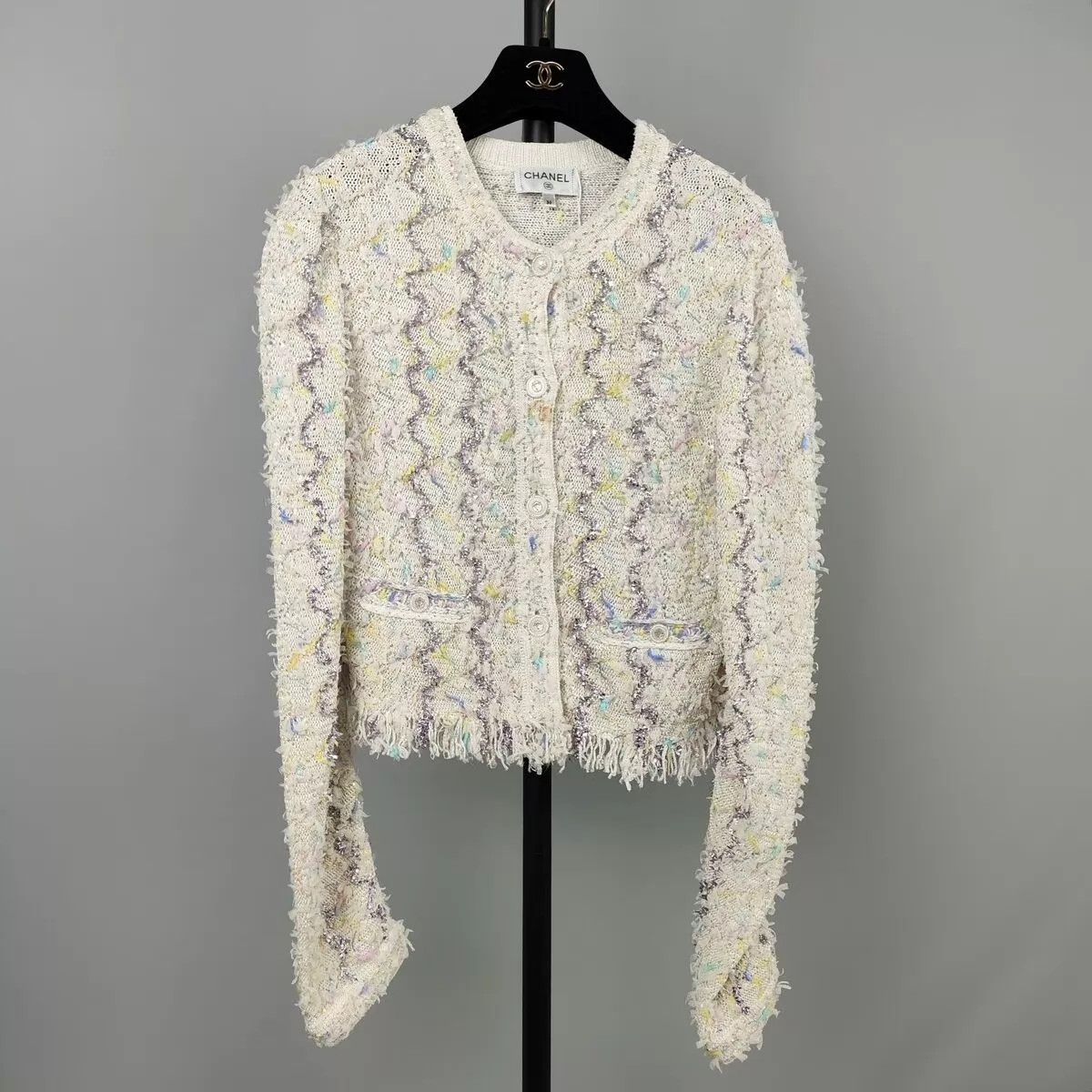 Chanel Chanel Sequin Cardigan 36 Size XS / US 0-2 / IT 36-38 - 1 Thumbnail