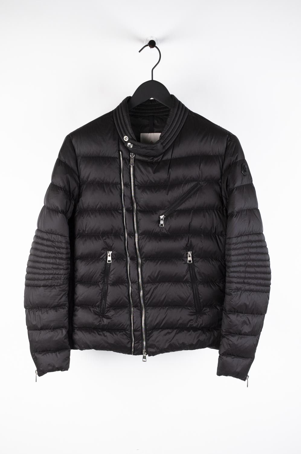 Moncler Moncler Aubin Men Nylon Black Down Jacket Size 2(M) H3851