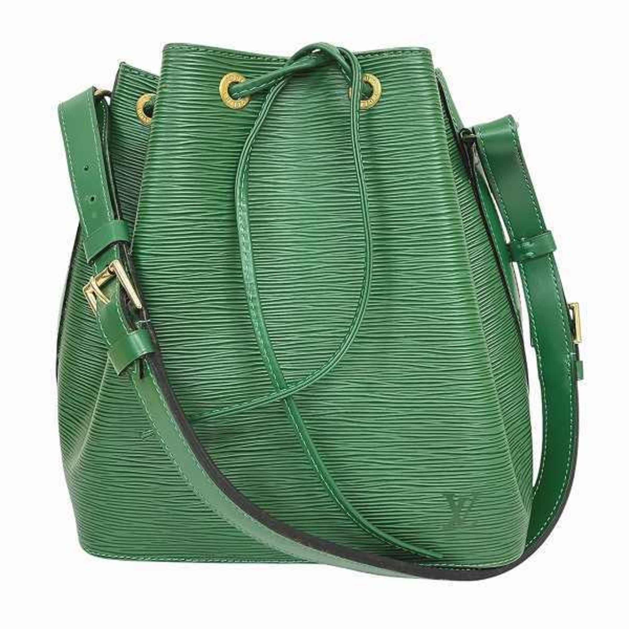 Louis Vuitton Epi Noe M44004 Bag Shoulder Handbag Women's in Green