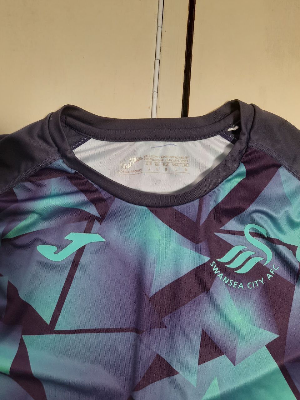 Joma Joma Swansea City AFC Training Jersey Size US L / EU 52-54 / 3 - 9 Thumbnail