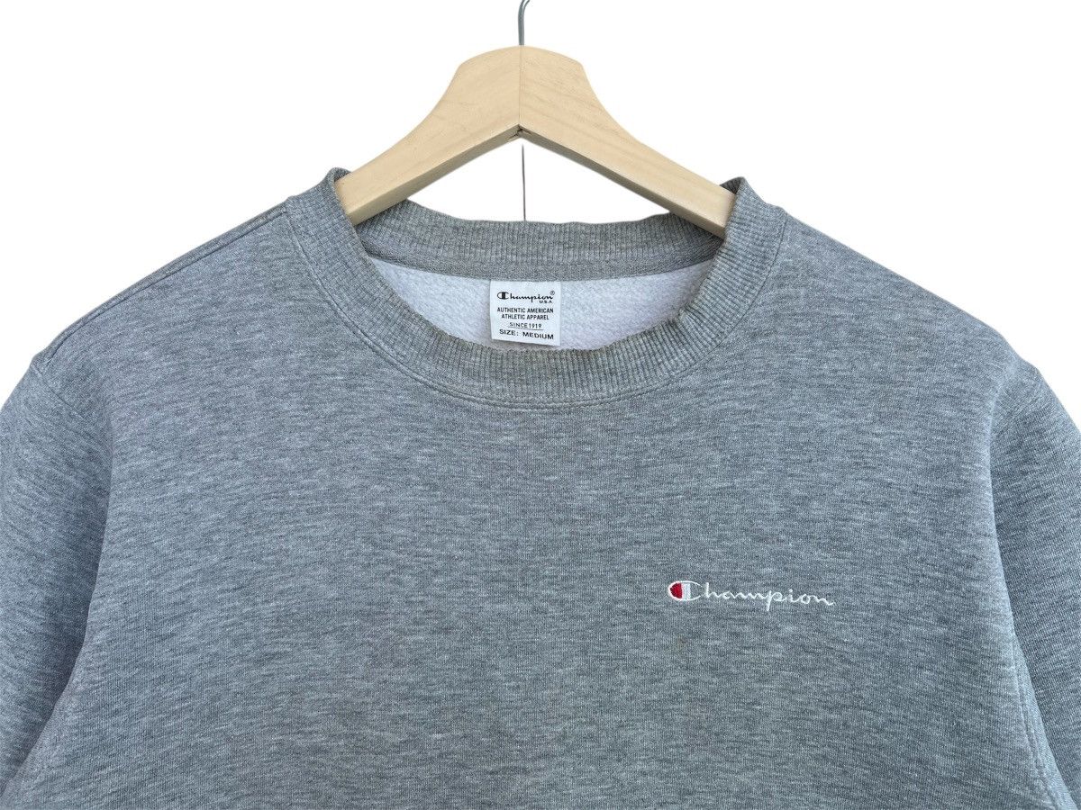 Vintage 90s CHAMPION Small Logo Crewneck Sweatshirt Size M