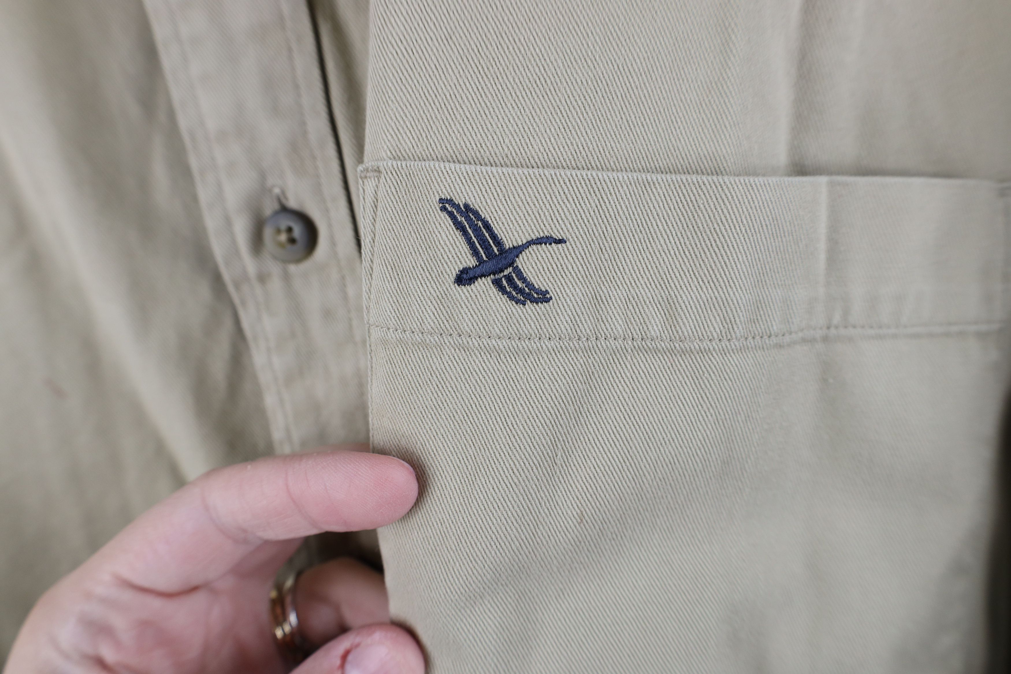 Eddie Bauer Vintage 90s Eddie Bauer Heavyweight Collared Button Shirt Size US XL / EU 56 / 4 - 4 Thumbnail