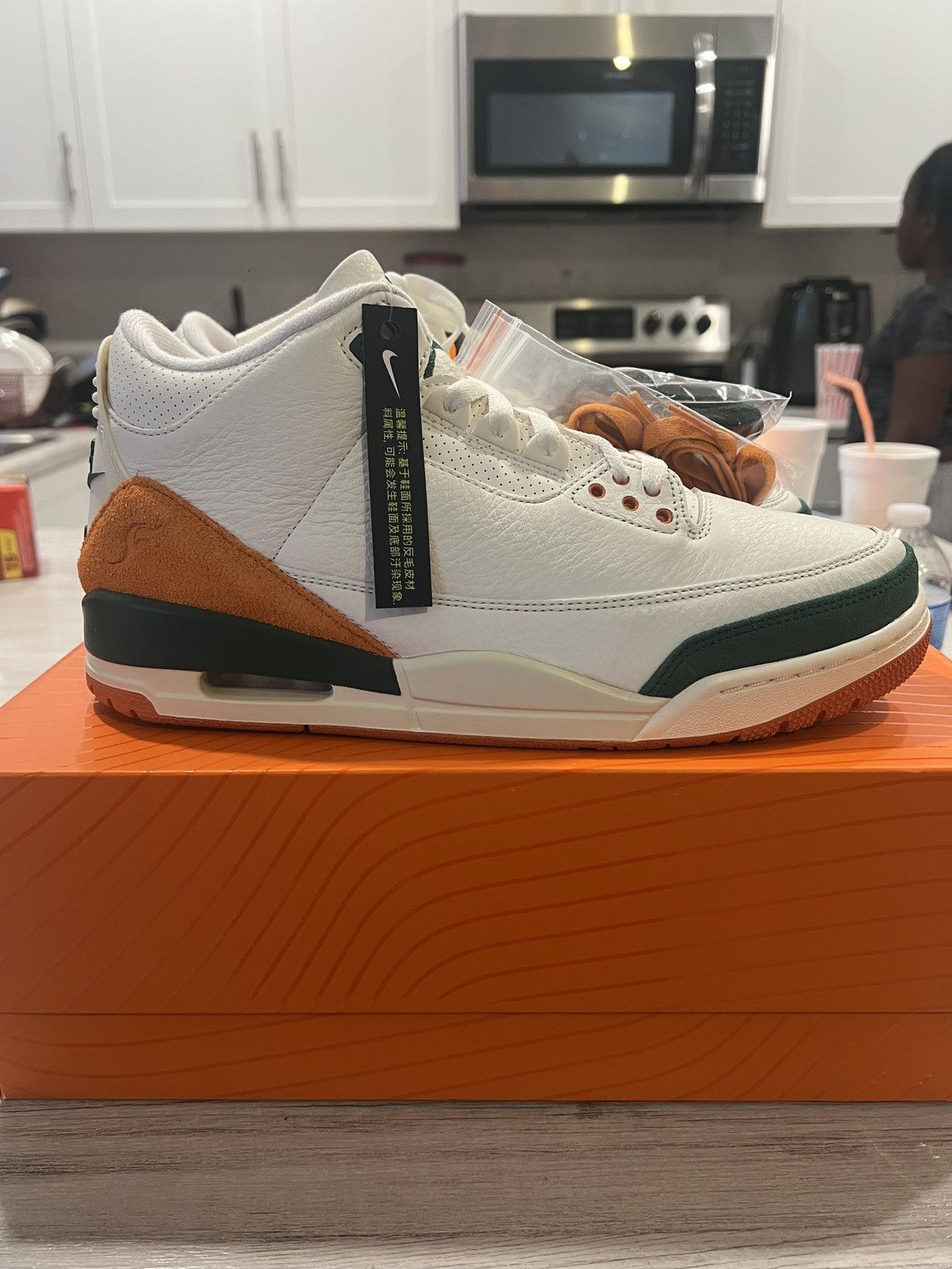 Jordan 3 Retro SP SoleFly Miami