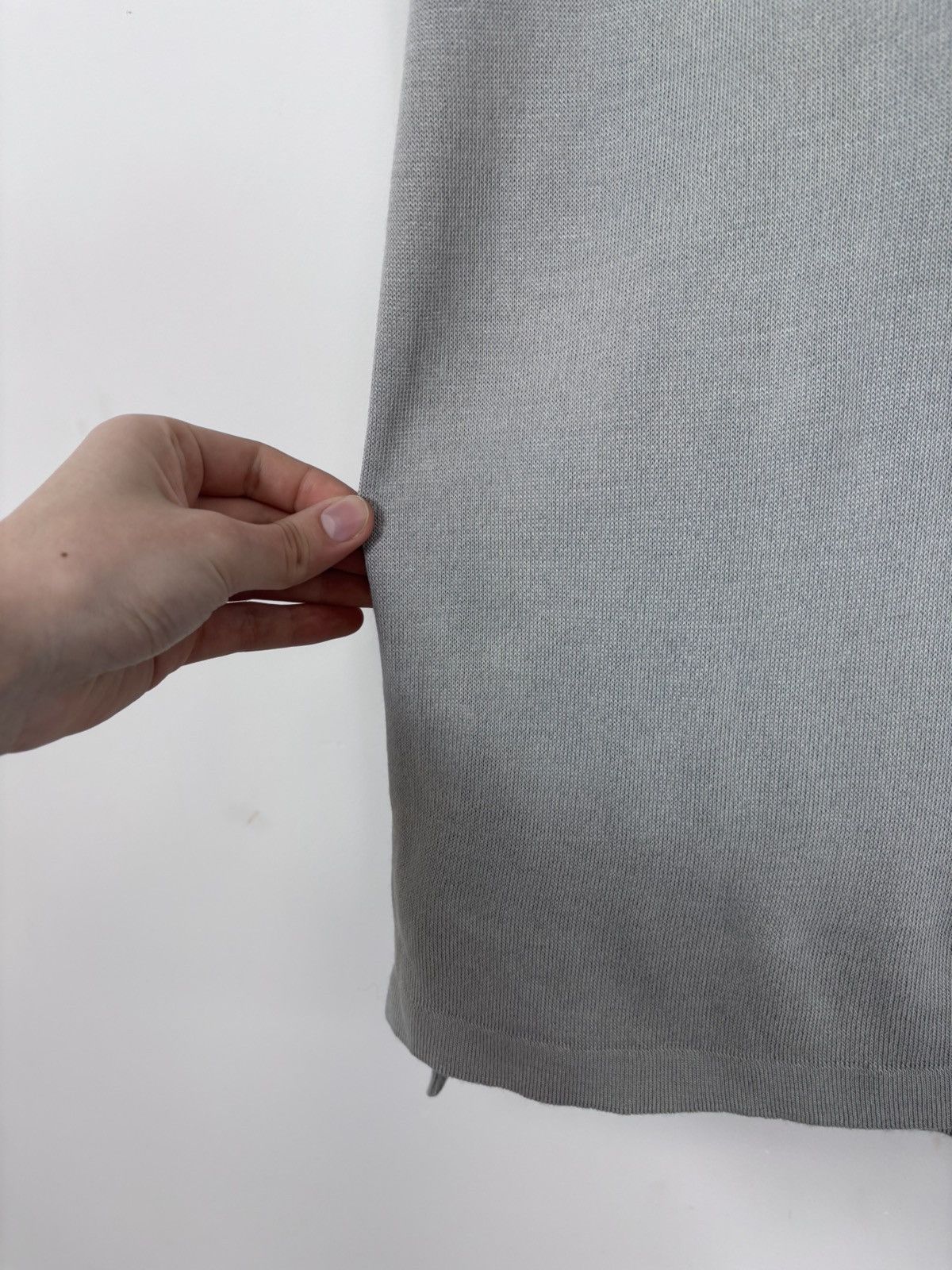 Burberry Burberry London Men’s Grey Viscose Blend V-Neck Sweater Size US M / EU 48-50 / 2 - 20 Thumbnail