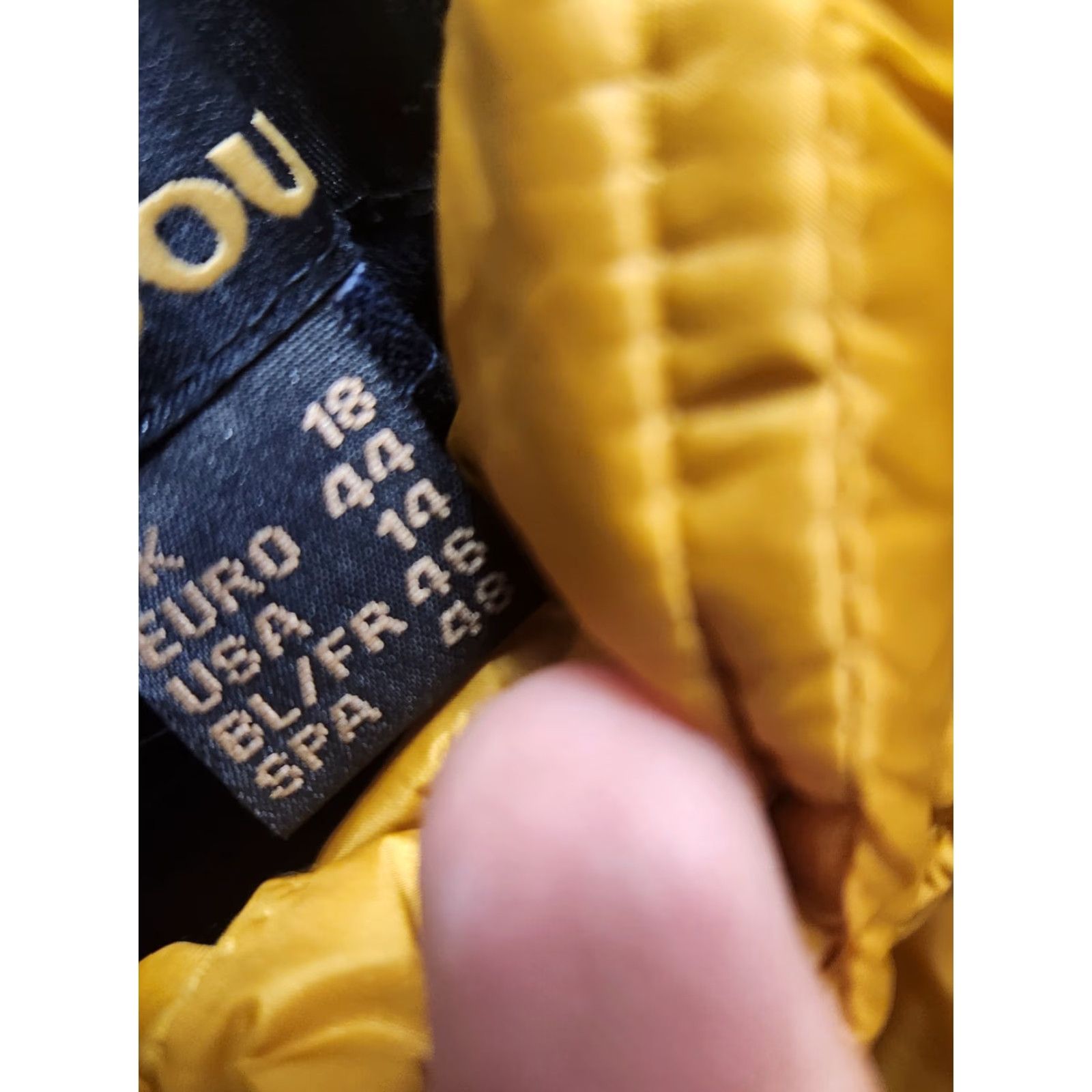 Barbour VINTAGE Barbour Women’s mustard yellow bodywarmer SZ 14 LARGE BRAND NEW Vest Sleeveless Zip Regular Women IN Style Size L / US 10 / IT 46 - 3 Thumbnail