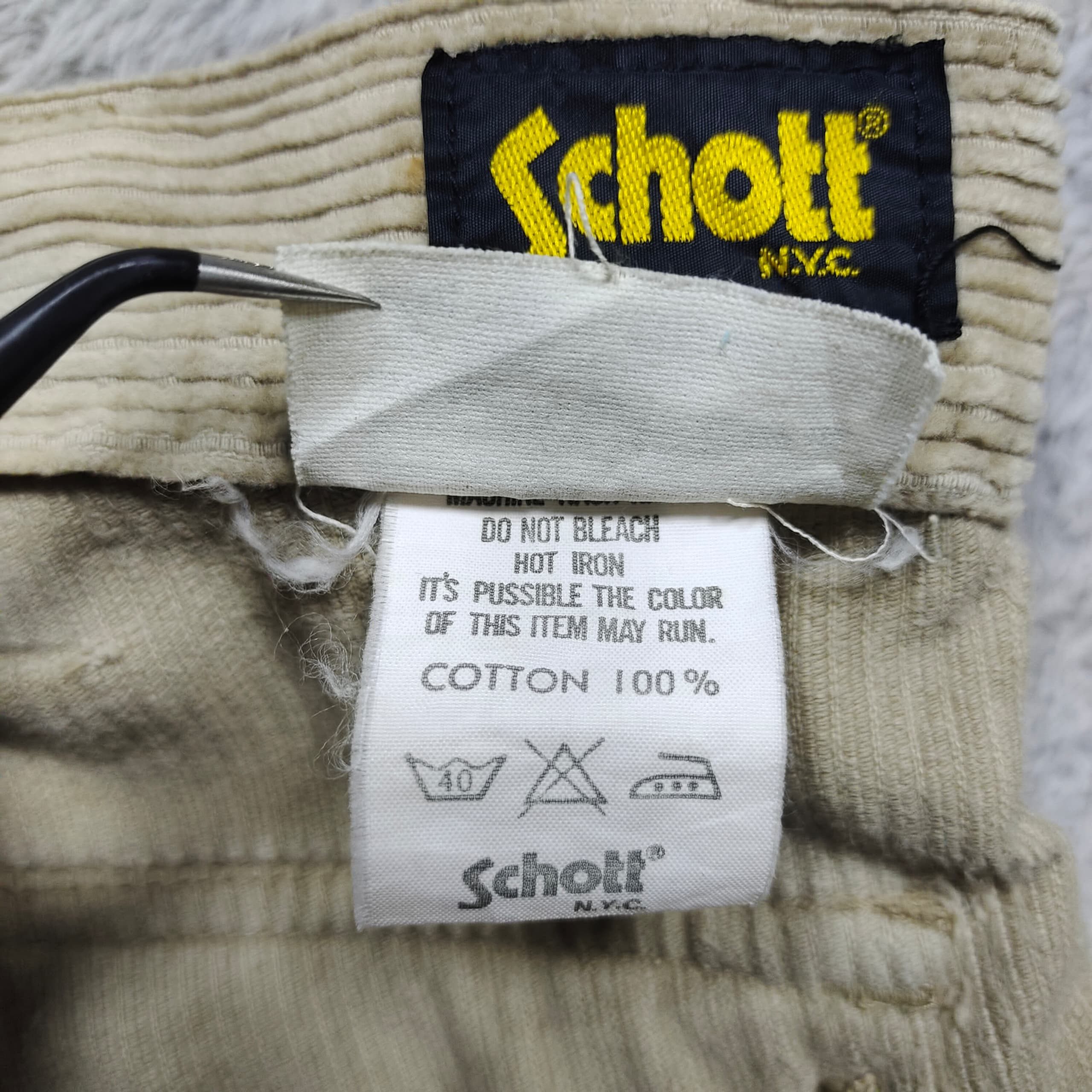 Schott Vintage Schott NYC Corduroy Cargo Shorts Size US 30 / EU 46 - 11 Thumbnail