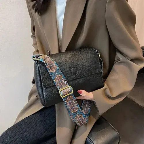 Japanese Brand Bag Solid Leather Tote Crossbody Bag Women Size ONE SIZE - 1 Thumbnail