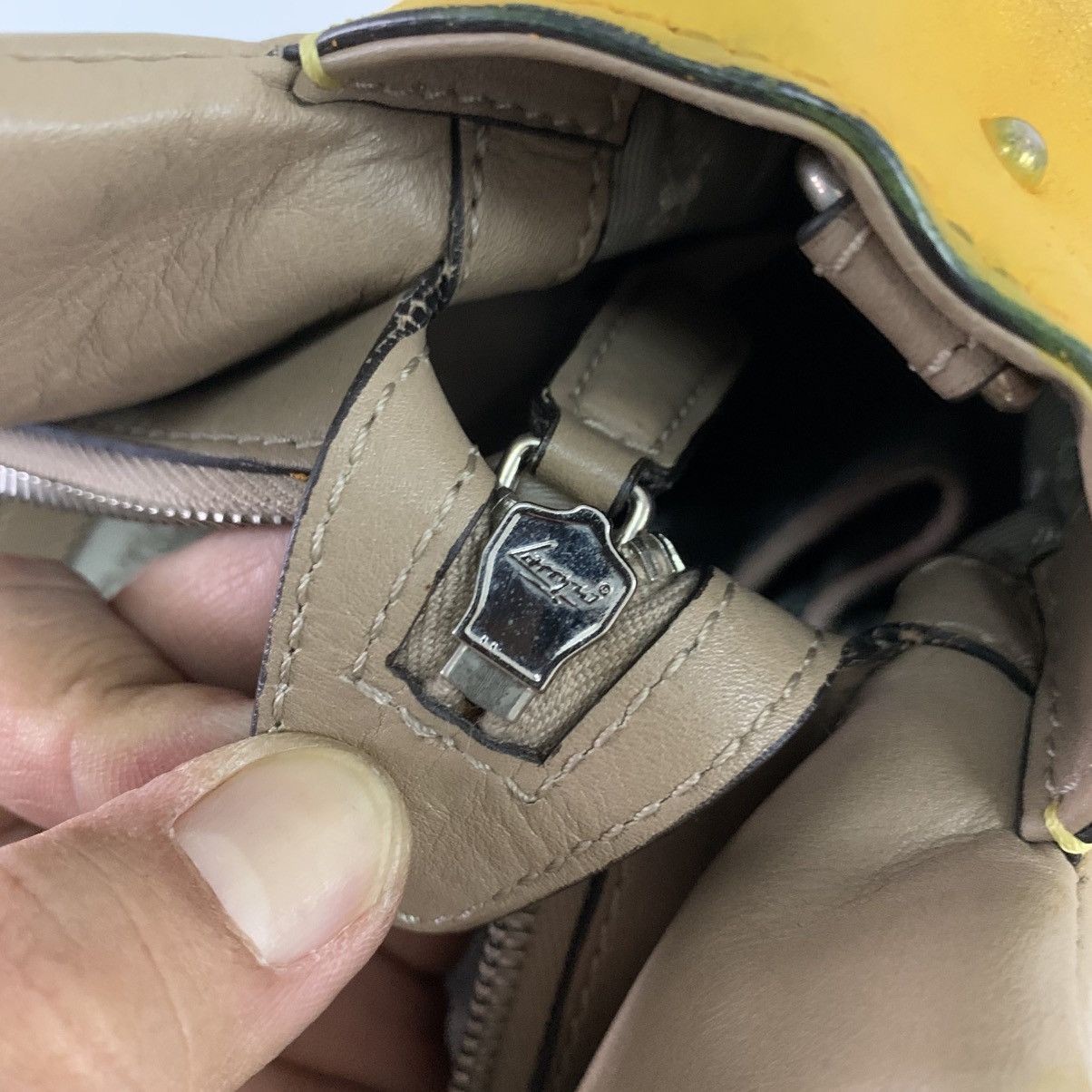 Celine Celine Leather Handbag Size ONE SIZE - 13 Thumbnail