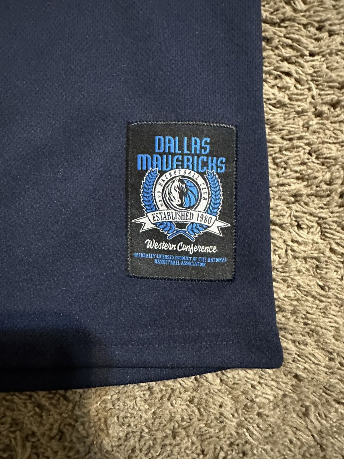 Vintage Vintage NBA Dallas Mavericks “Flagg” jersey 2025 size large Size US L / EU 52-54 / 3 - 2 Thumbnail