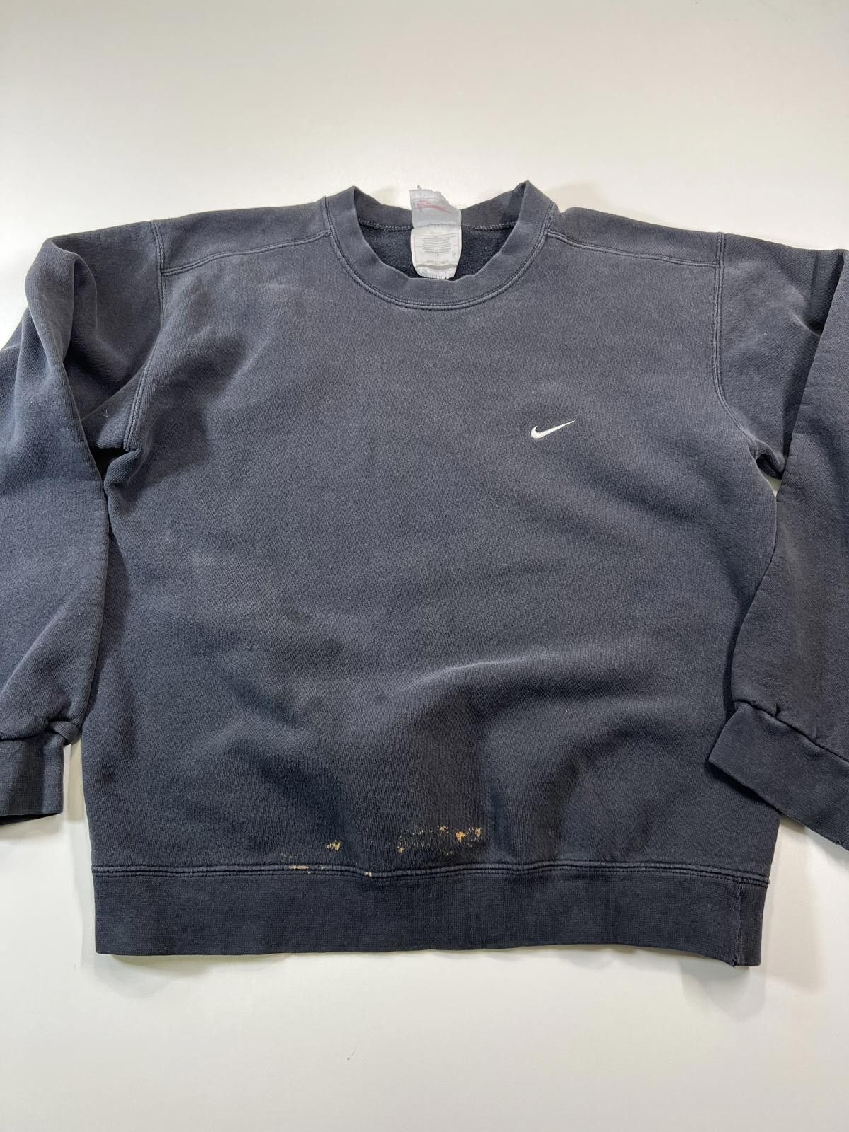 Nike Vintage Nike Black Crewneck Sweatshirt S Size US S / EU 44-46 / 1 - 1 Thumbnail