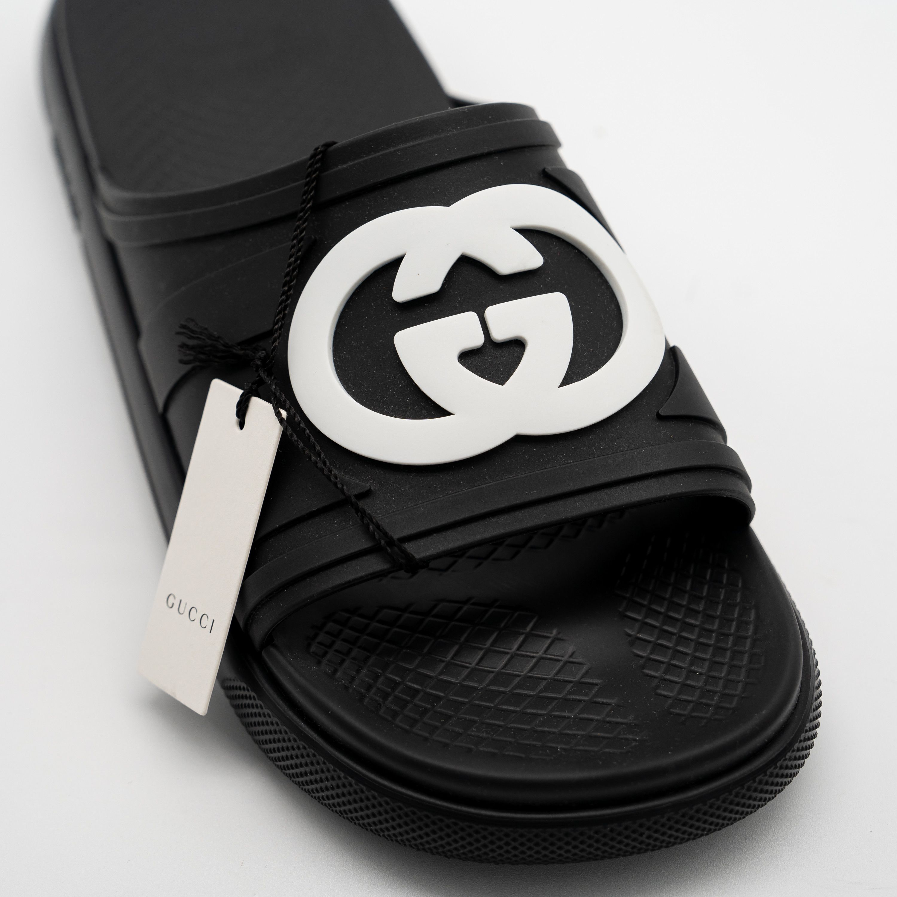 Gucci 14.5 US Gucci Black GG Rubber Slides Sandals White Size US 15 / EU 48 - 7 Thumbnail