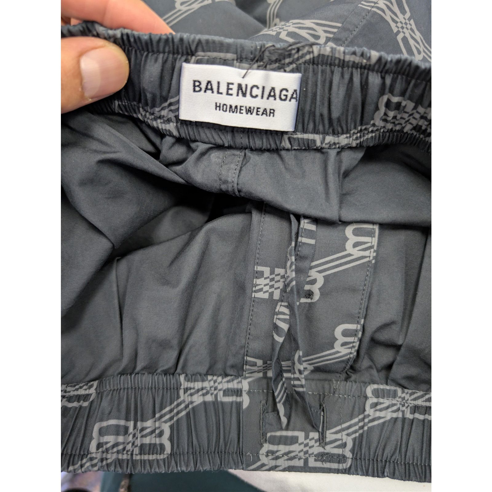 Balenciaga o1rshd1 BB Monogram Cotton Poplin Pyjama Shorts Black/Grey Size US 34 / EU 50 - 14 Thumbnail