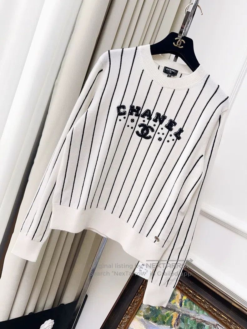 Chanel Chanel 23p preview series beige vertical striped cashmere Size XS / US 0-2 / IT 36-38 - 1 Thumbnail