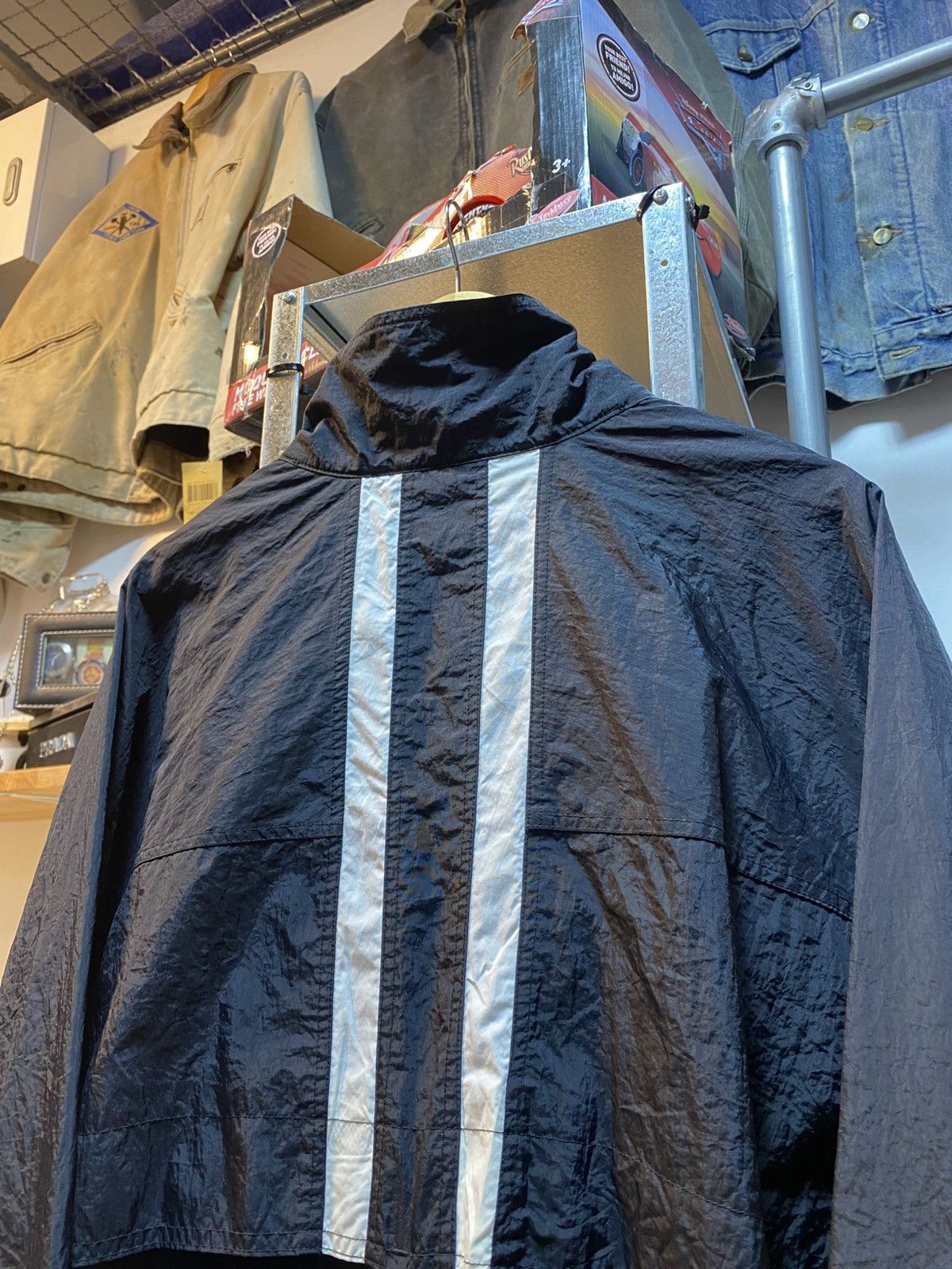 Nike Vintage Nike Swoosh Windbreaker Jacket Size US XL / EU 56 / 4 - 4 Thumbnail