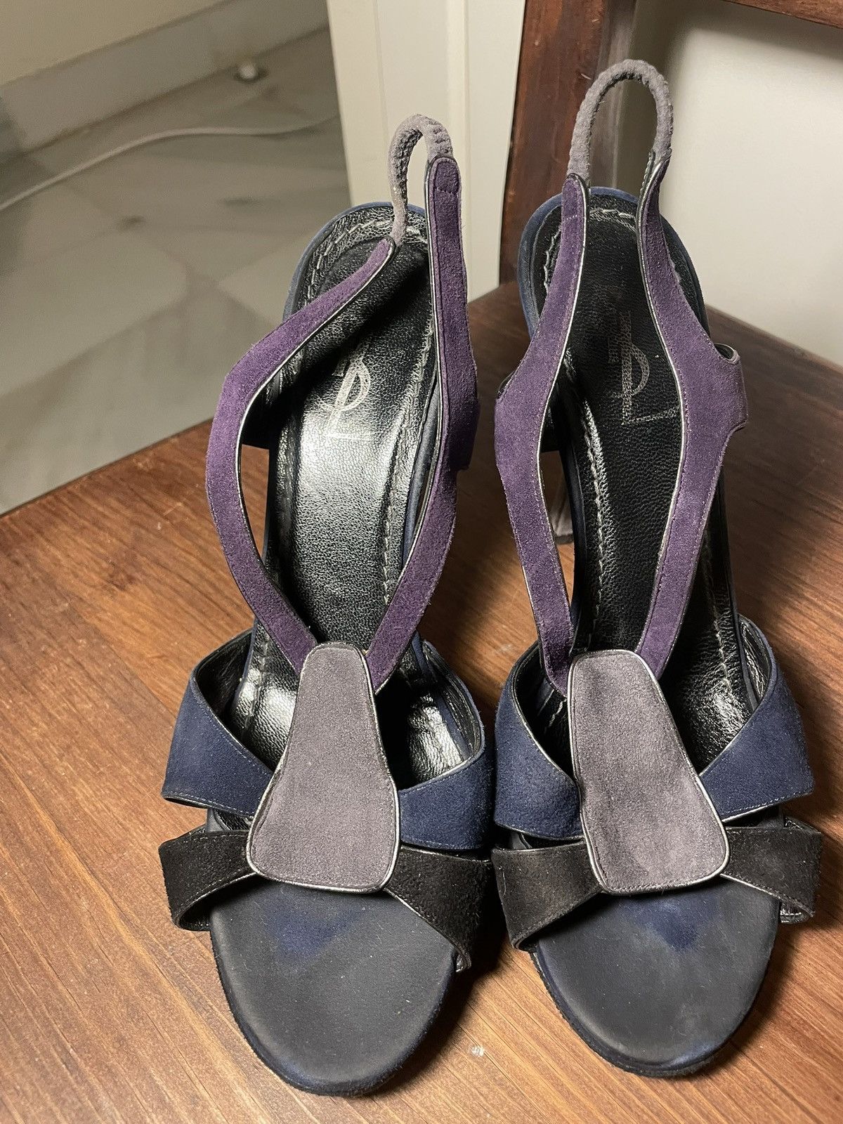Yves Saint Laurent yves saint laurent Size US 7 / IT 37 - 2 Thumbnail