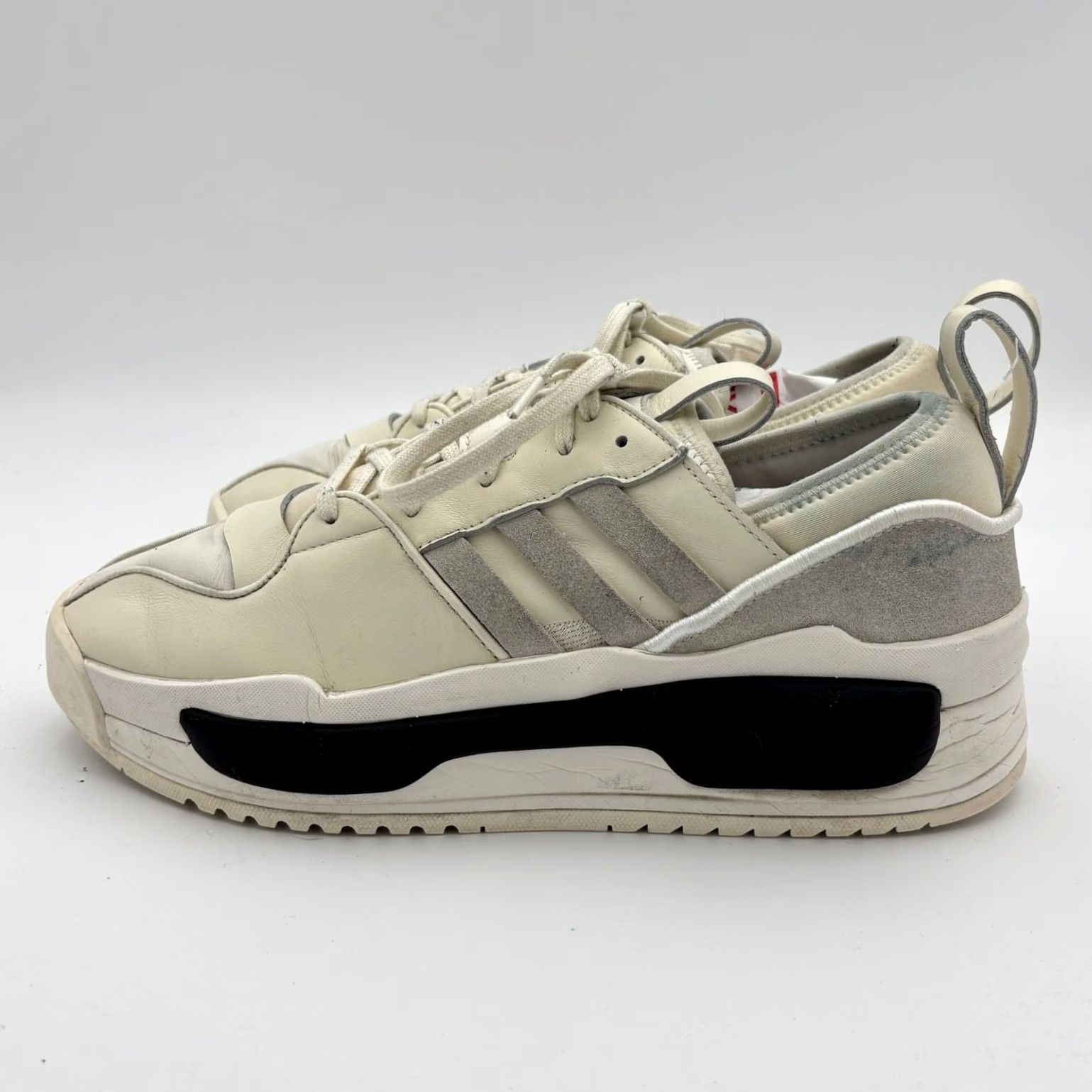 Y-3 Y-3 Yohji Yamamoto Adidas Rivalry White Sneakers Men 11 Streetwear Mens US11 White Black/off-white Discoloring Preowned Size US 11 / EU 44 - 5 Thumbnail