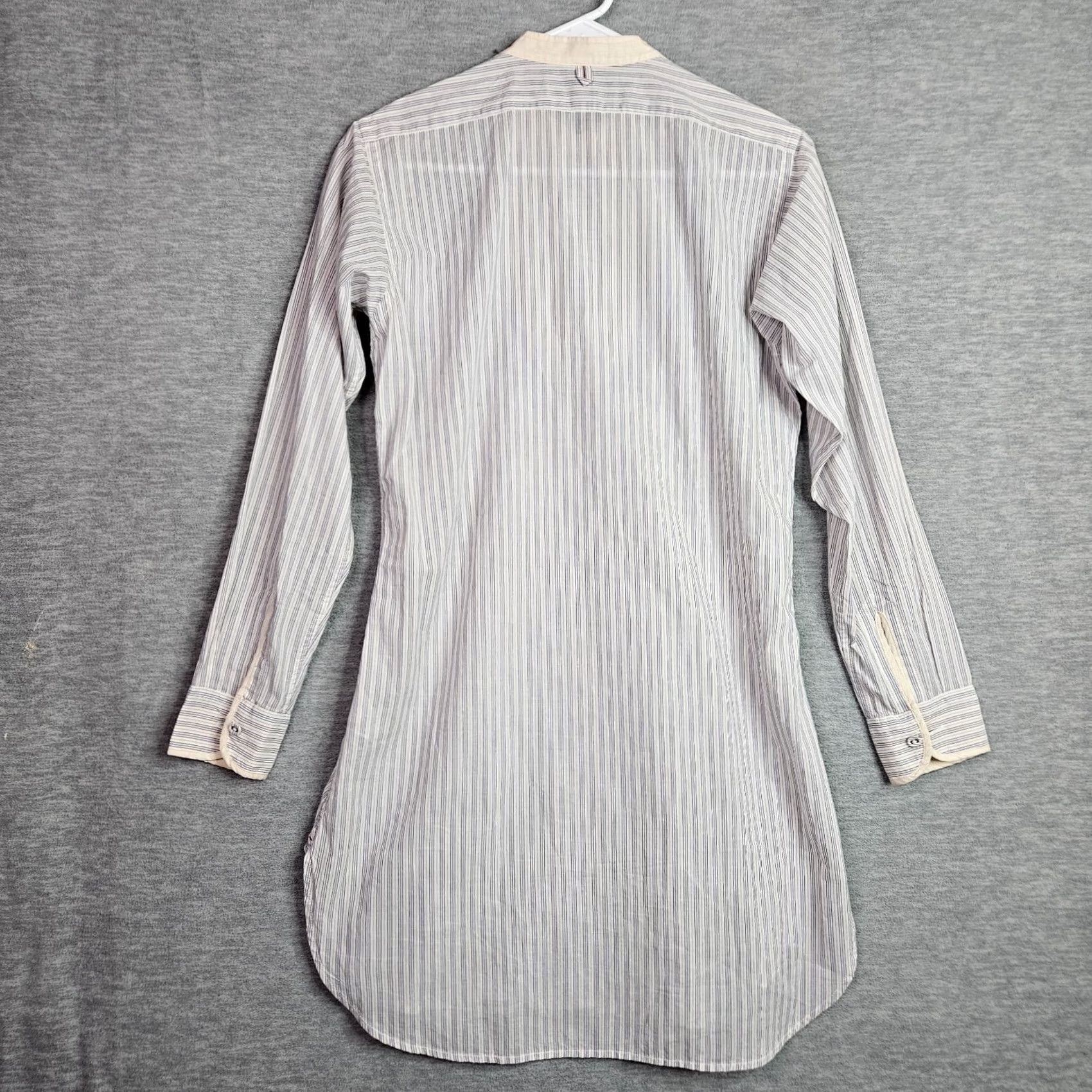 Uniqlo VINTAGE? Ines De La Fressange Uniqlo Women's Stripes Button Up Long Sleeve Shirt XS Blue Regular Shirt Womens XS Blue Striped Button Up Uniqlo Blouse Size XS / US 0-2 / IT 36-38 - 2 Thumbnail
