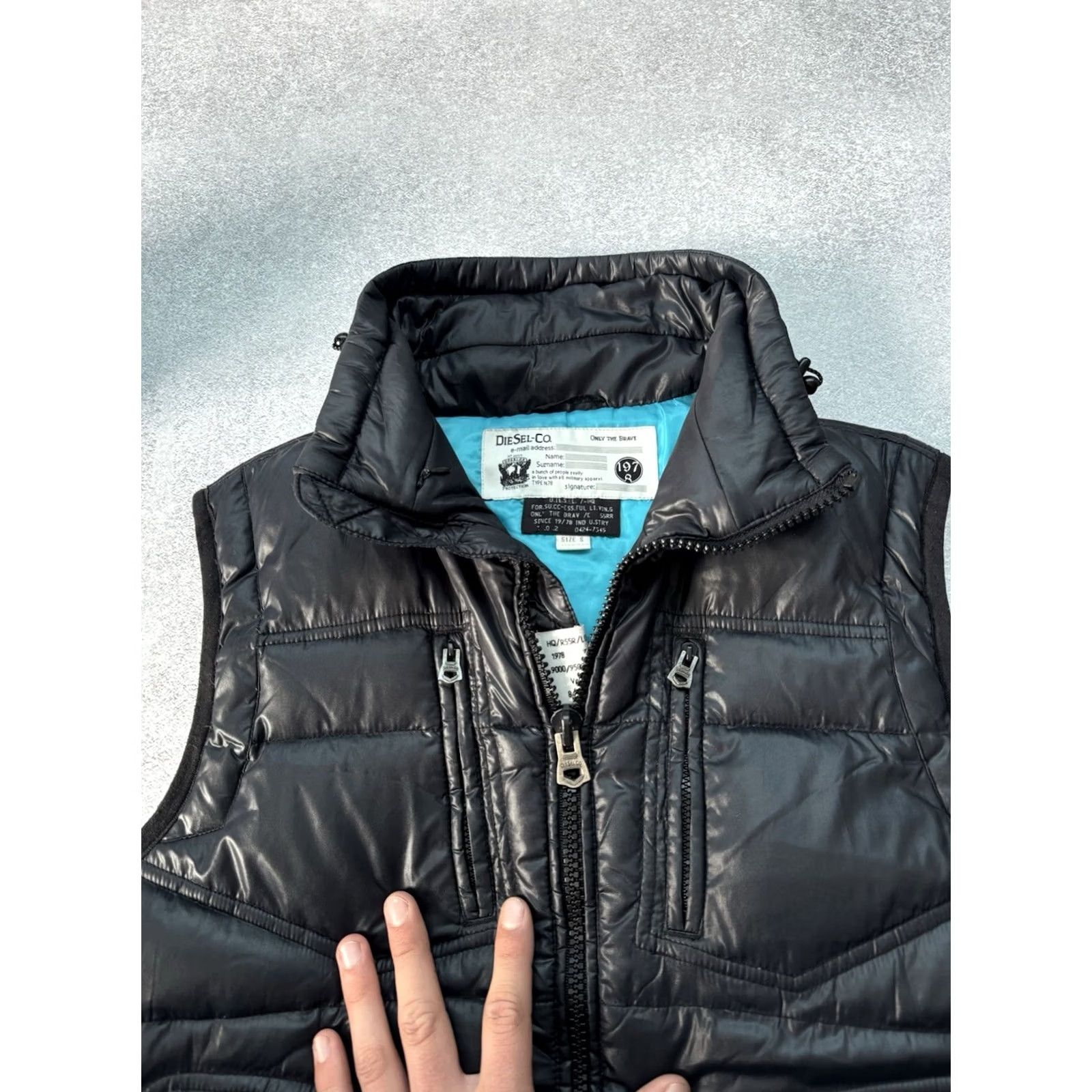 Diesel VINTAGE Diesel Y2K Rare Down Puffer Nylon Full Zip Vest Navy Blue S Men Size US S / EU 44-46 / 1 - 6 Thumbnail