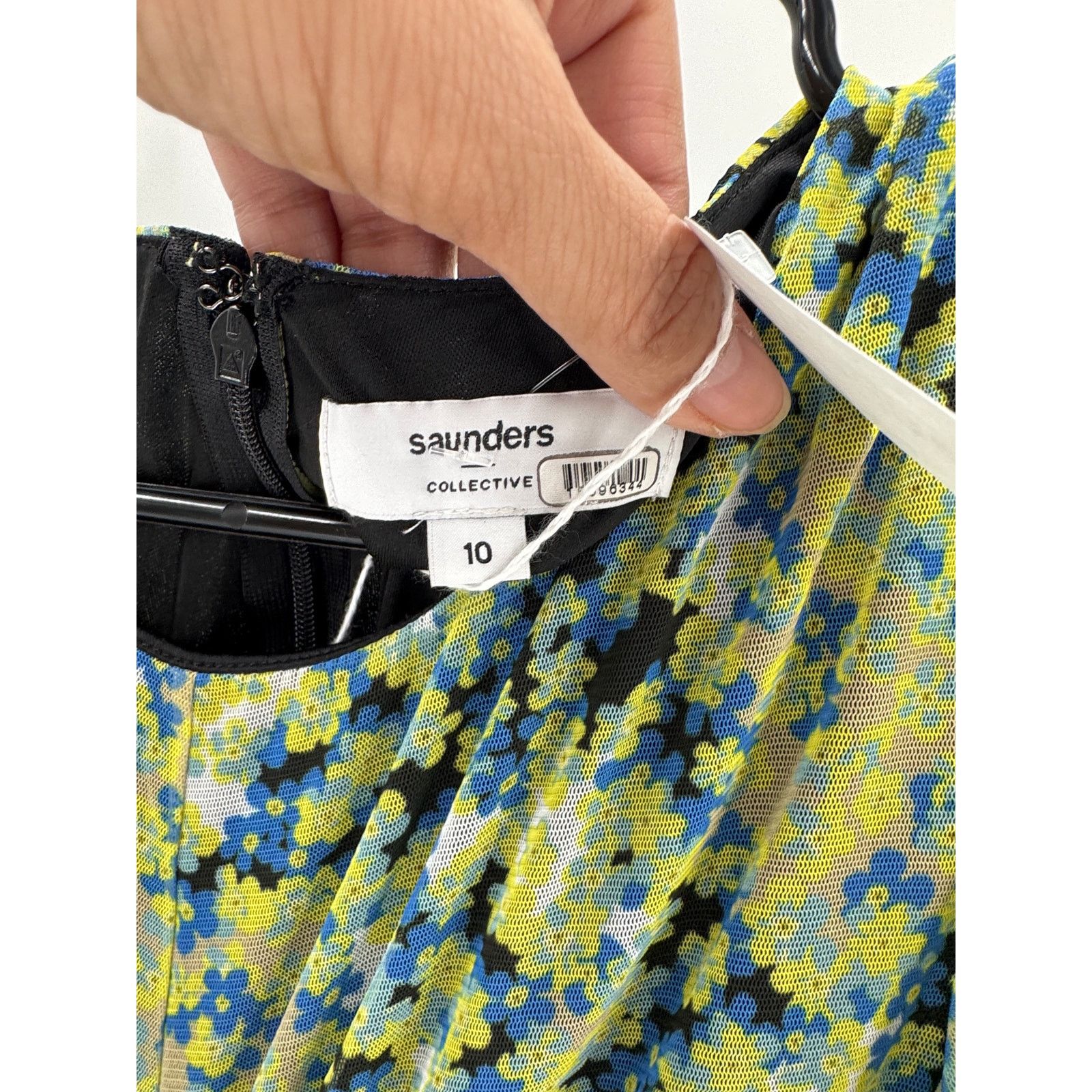 Other Saunders Collective floral mesh ruched midi dress size 10 Size L / US 10 / IT 46 - 8 Thumbnail