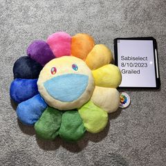 Modeling Takashi Murakami Pillows – GiantRobotStore