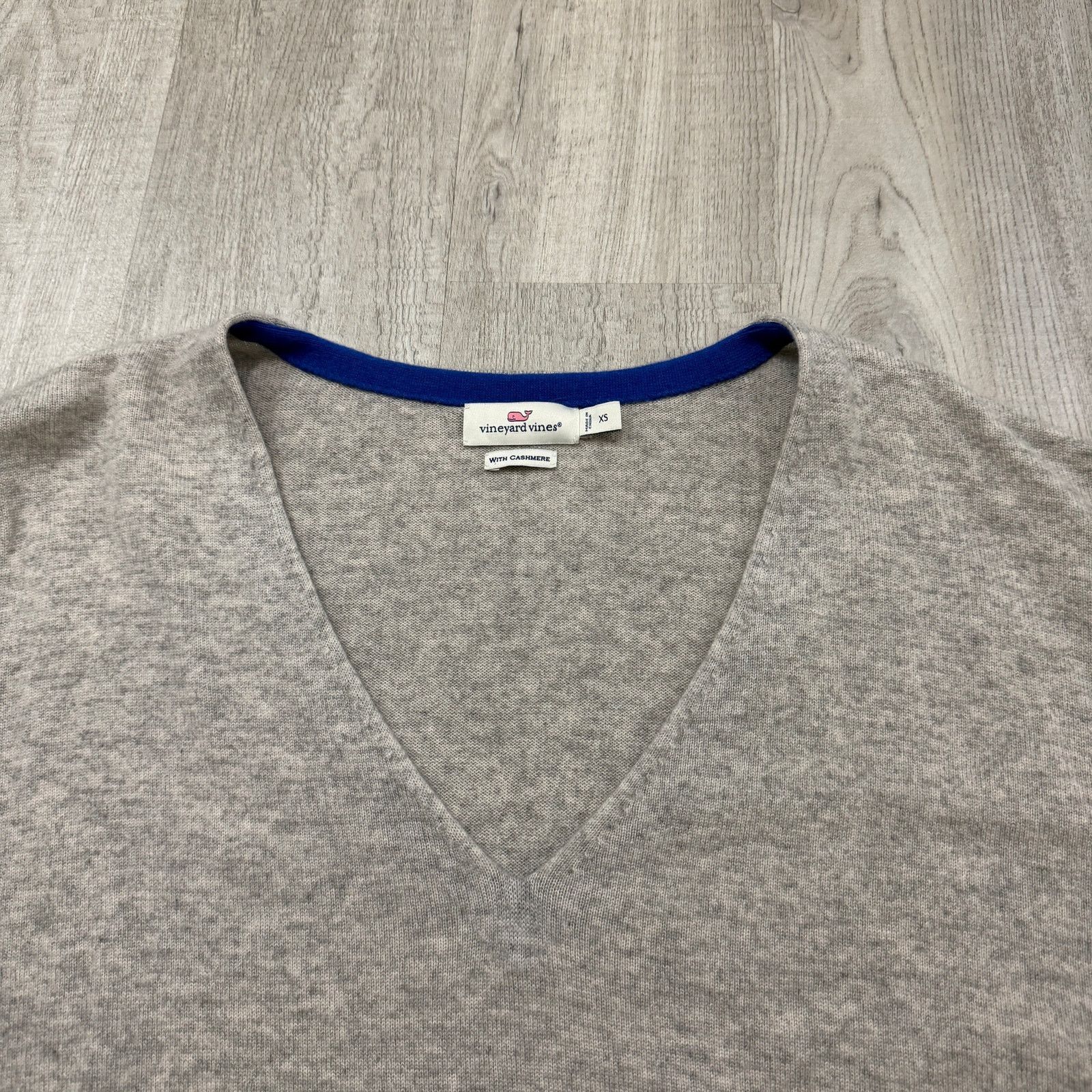 Vineyard Vines Vineyard Vines Sweater Womens Extra Small Gray Wool Cashmere Size XS / US 0-2 / IT 36-38 - 3 Thumbnail