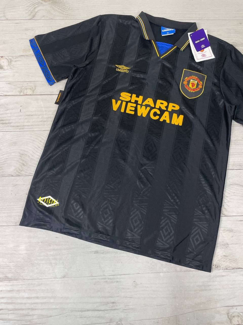 Umbro Manchester United 1993 1995 Berbatov #9 Retro Shirt Jersey Size US XL / EU 56 / 4 - 7 Thumbnail