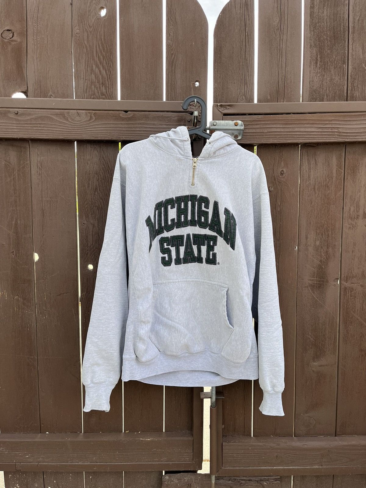 Vintage michigan state embroidered hoodie Size US XL / EU 56 / 4 - 1 Thumbnail