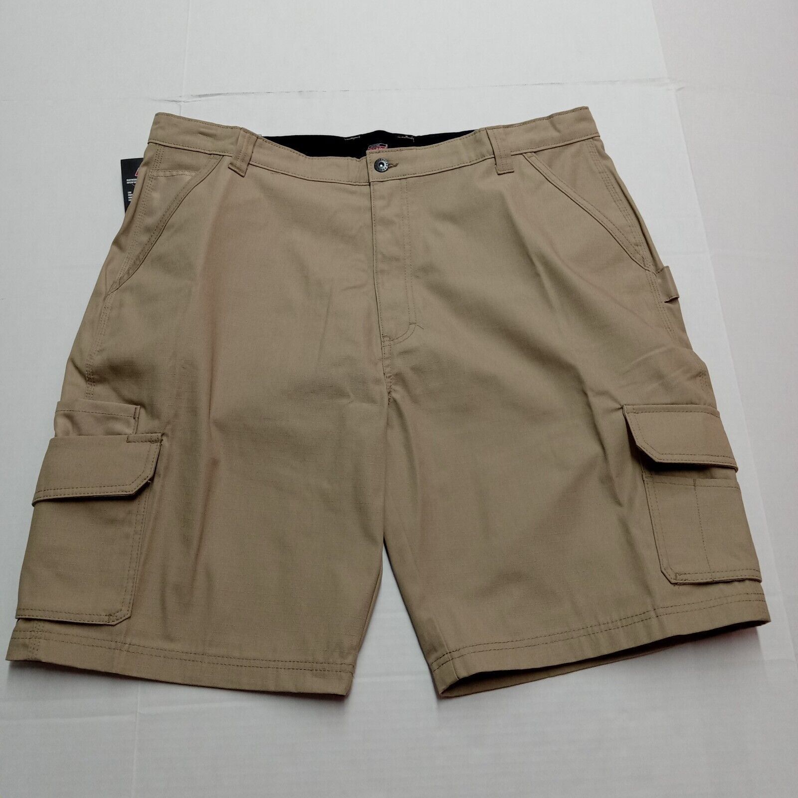 Dickies Dickies Cargo Shorts Men's 42 Beige Relaxed Fit 11" Inseam Size US 42 / EU 58 - 1 Thumbnail