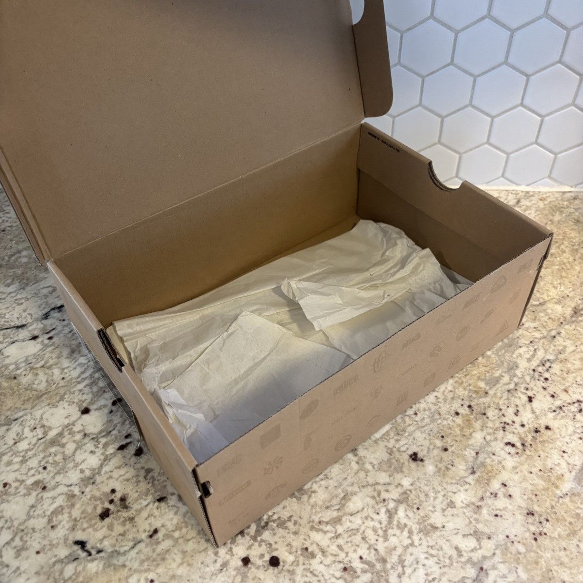 Kanye West × Nike Size 10 - Nike Air Max 1 FB Yeezy CLEAN W/Box Ship ASAP Size US 10 / EU 43 - 22 Thumbnail