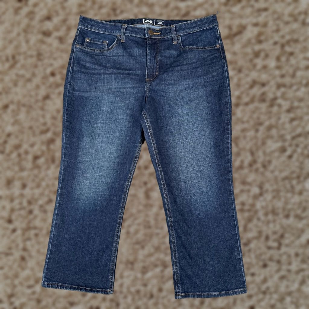 Lee Lee Women's Jeans Capri Medium Wash Blue Cotton Blend 16 Regular Fit Retro 2010s Size 38" / US 16 / IT 52 - 1 Thumbnail